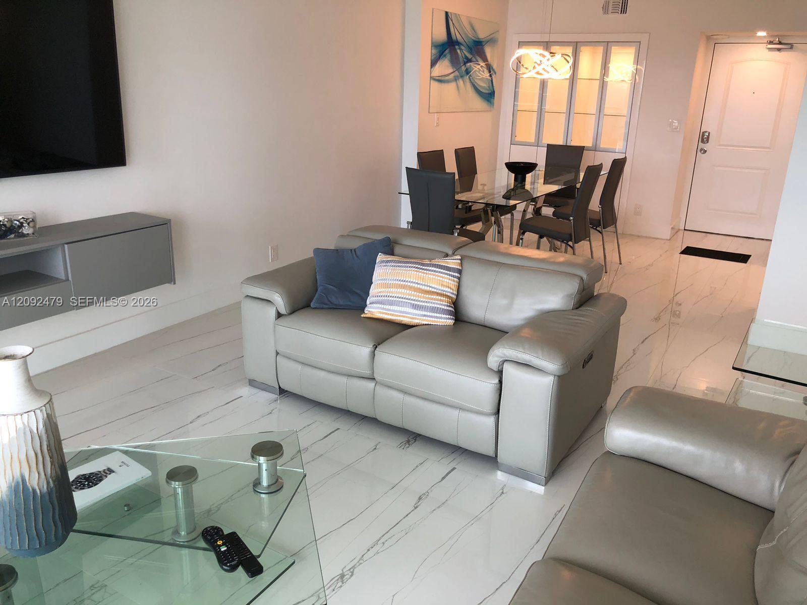 See details 1908 2 / 2 1357 sq. ft. $ 2026-09-20 0 Photo