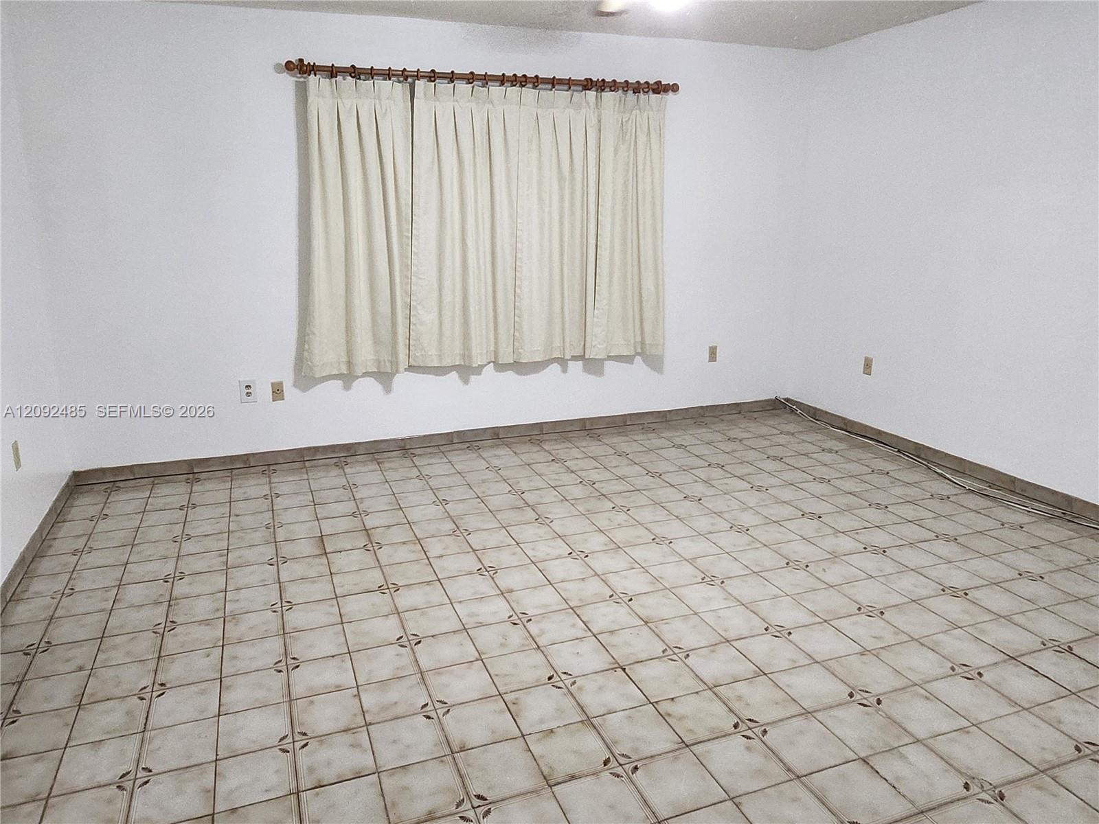 See details / 3111 sq. ft. $ 2026-09-20 0 Photo
