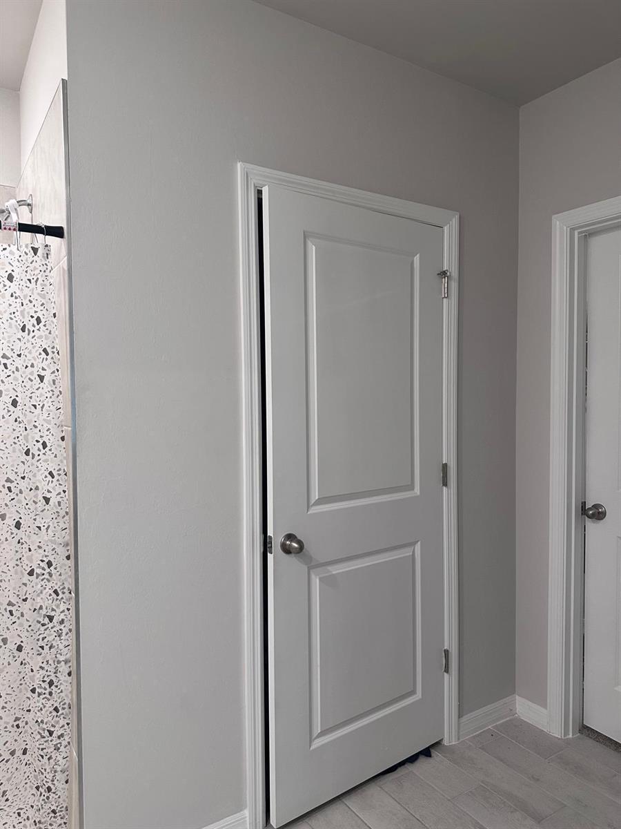 See details 911 4 / 2 1828 sq. ft. $ 2026-09-21 0 Photo