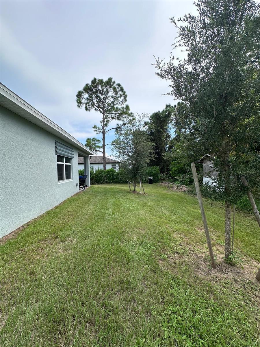 See details 911 4 / 2 1828 sq. ft. $ 2026-09-21 0 Photo