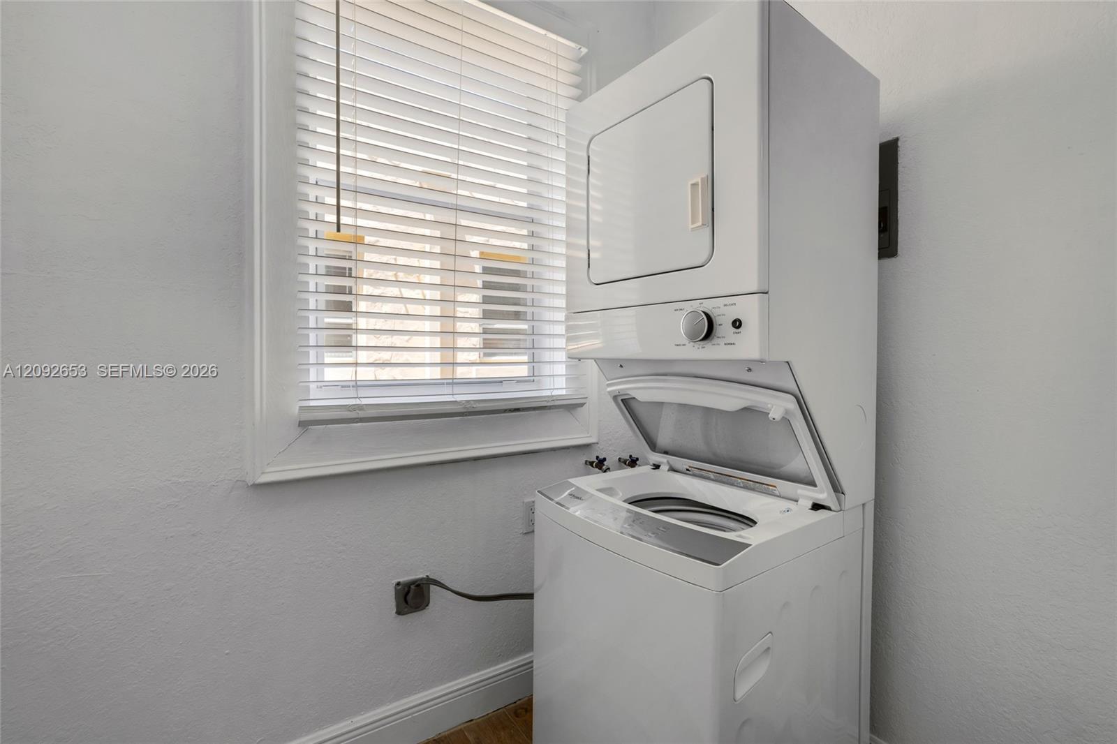 Ver detalles / sq. ft. $ 2026-09-21 0 foto