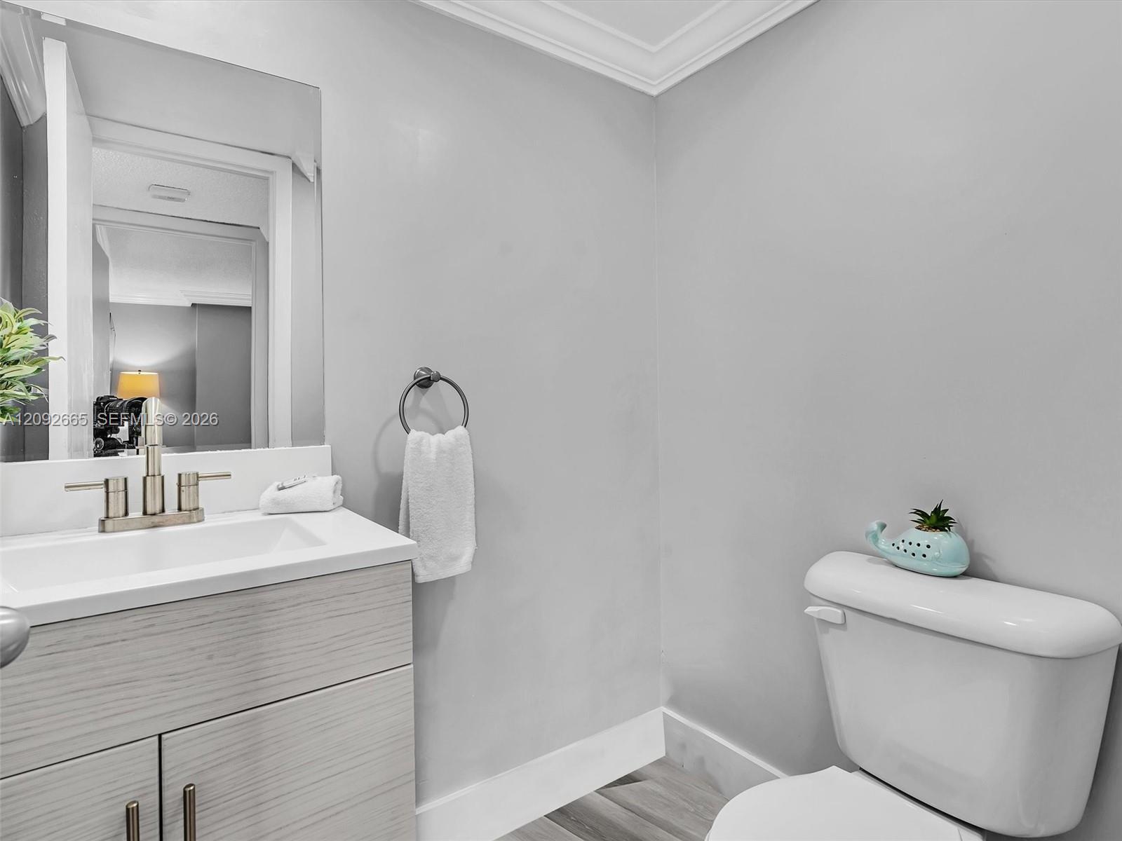 Ver detalles 510 1 / 2 1040 sq. ft. $ 2026-09-21 0 foto