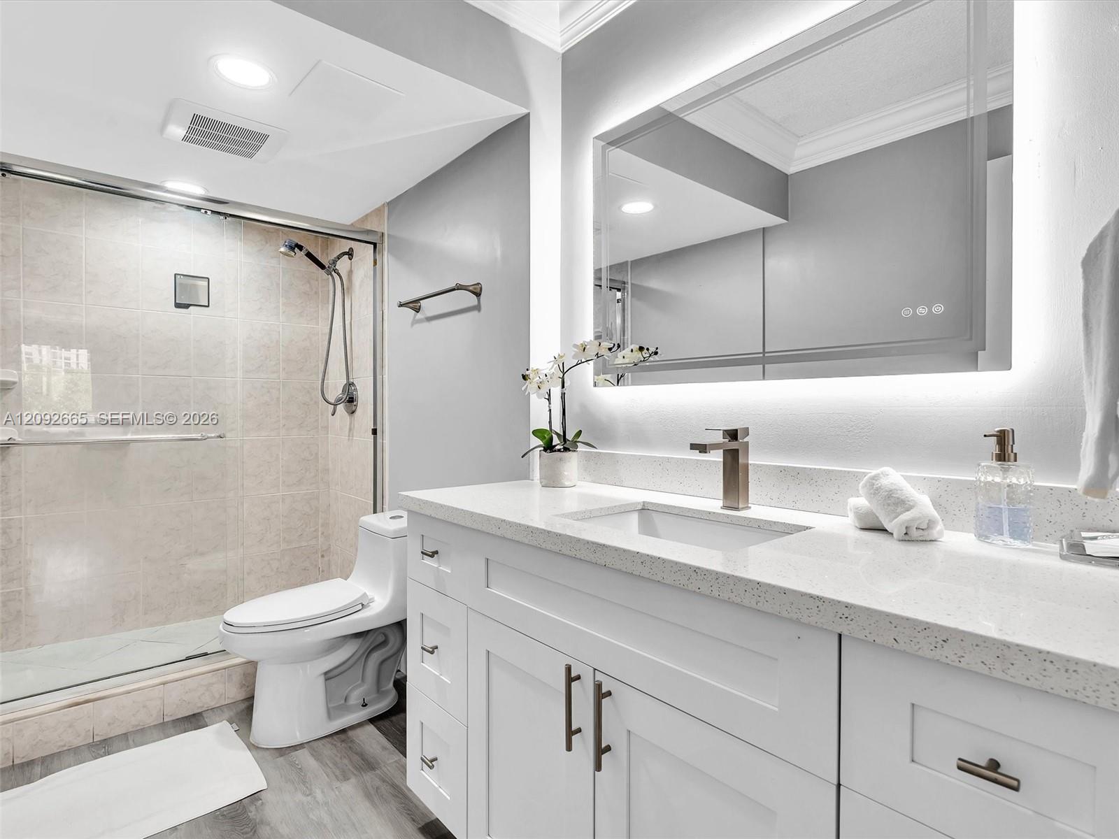 Ver detalles 510 1 / 2 1040 sq. ft. $ 2026-09-21 0 foto