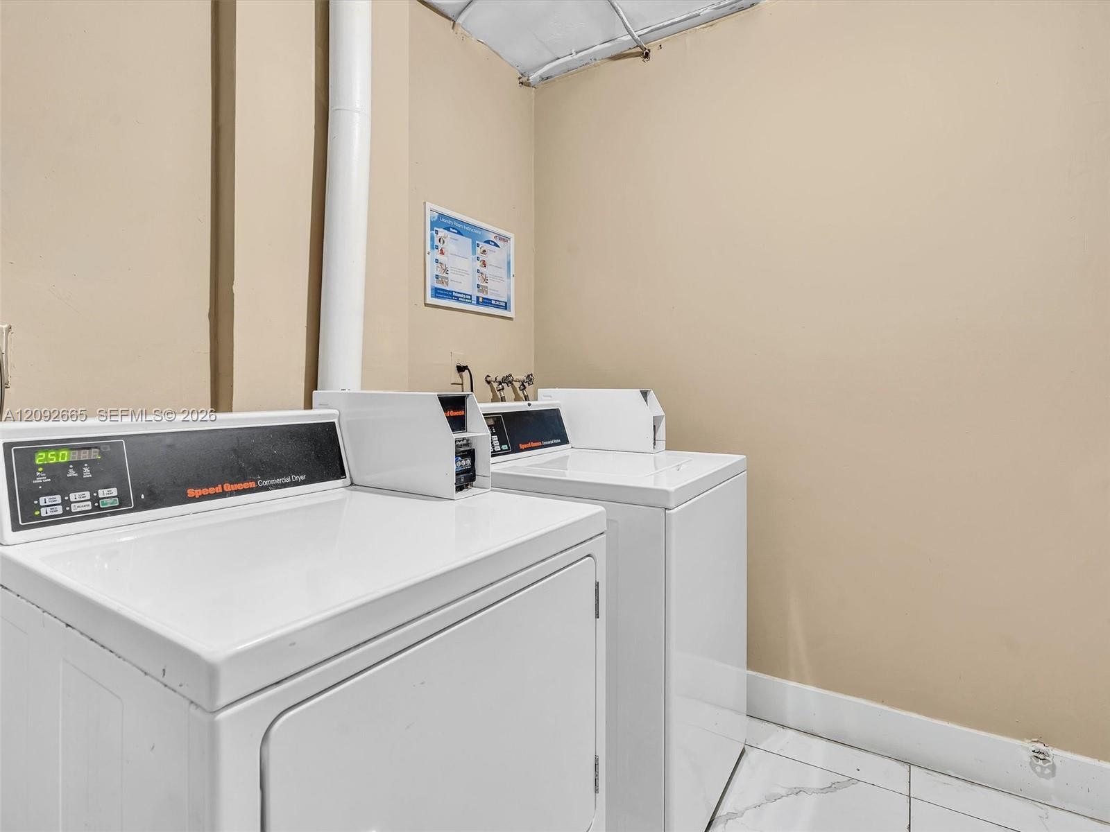 Ver detalles 510 1 / 2 1040 sq. ft. $ 2026-09-21 0 foto