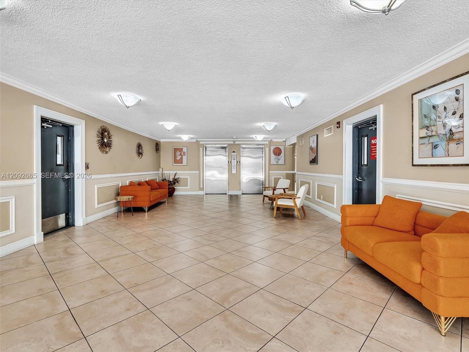 Ver detalles 510 1 / 2 1040 sq. ft. $ 2026-09-21 0 foto