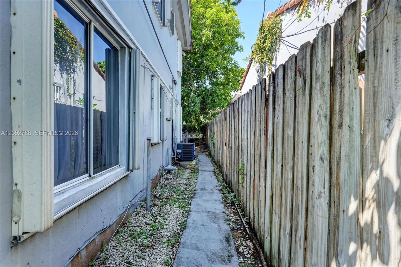  /  3655 sq. ft. $ 2026-09-21 0 foto