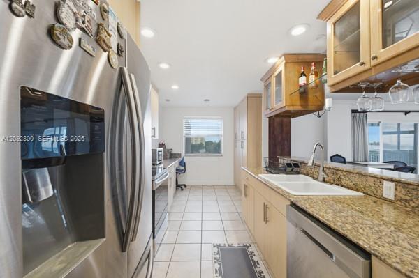 523 2 / 2 1344 sq. ft. $ 2026-09-21 0 foto