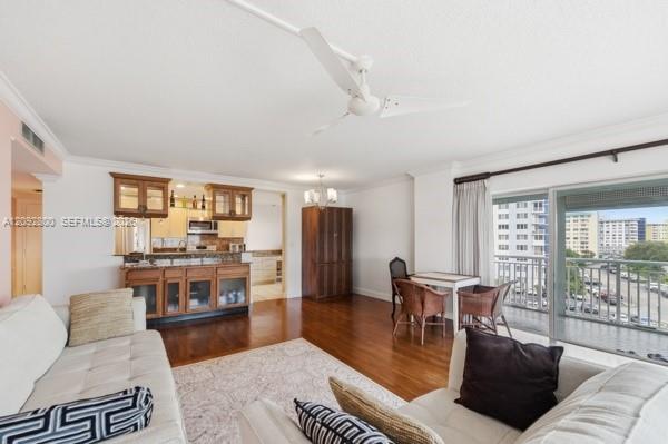 523 2 / 2 1344 sq. ft. $ 2026-09-21 0 foto