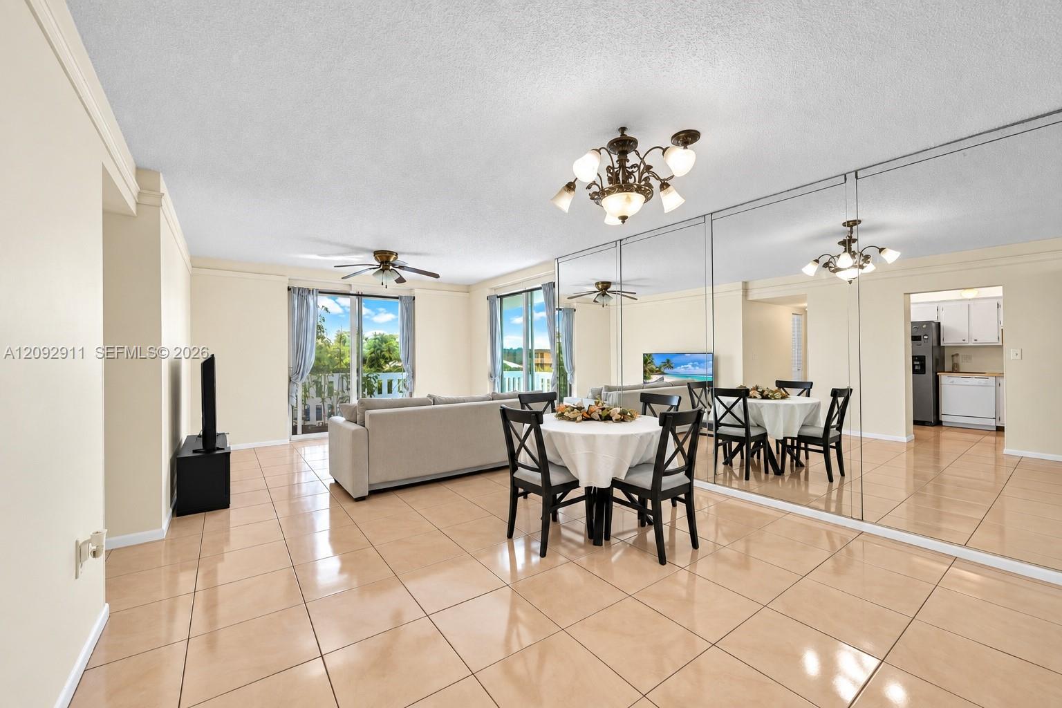 Ver detalles 401 2 / 2 1150 sq. ft. $ 2026-09-21 0 foto