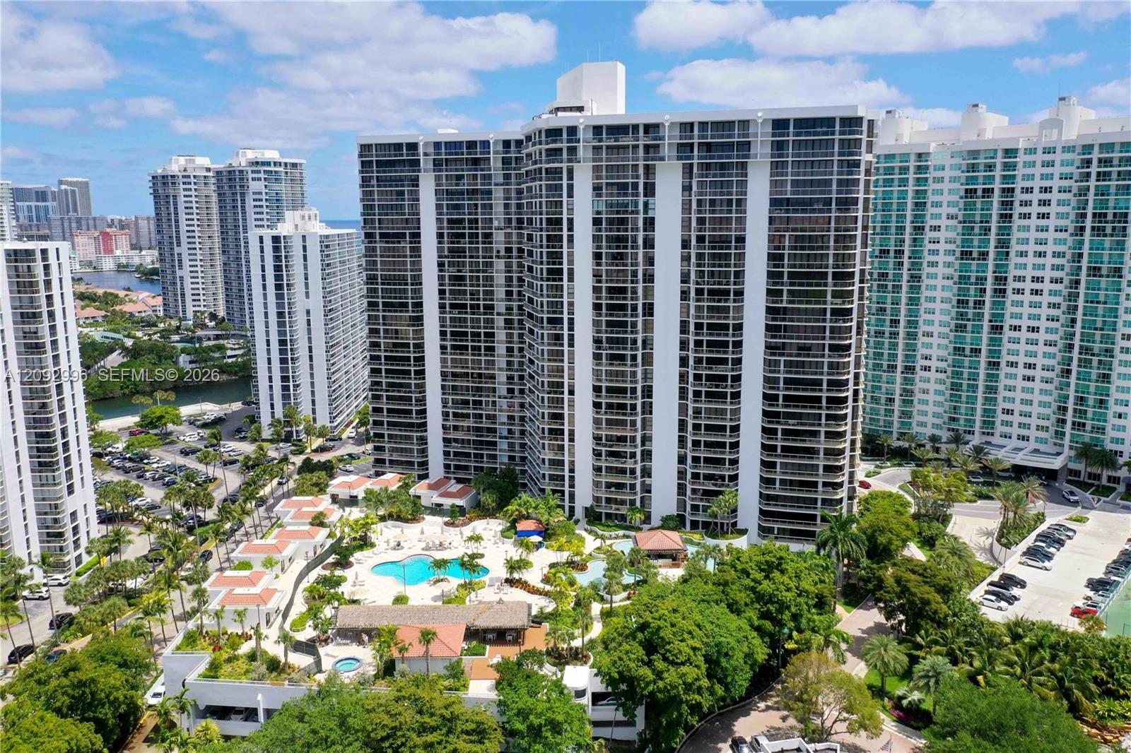 Photo 19 of Country Club Dr