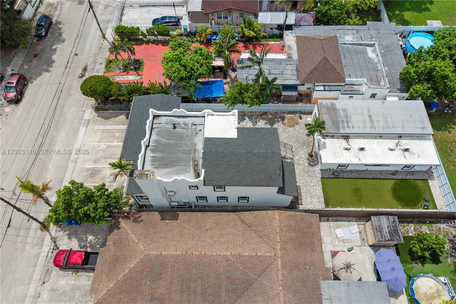   /  4151 sq. ft. $ 2026-10-01 0 foto
