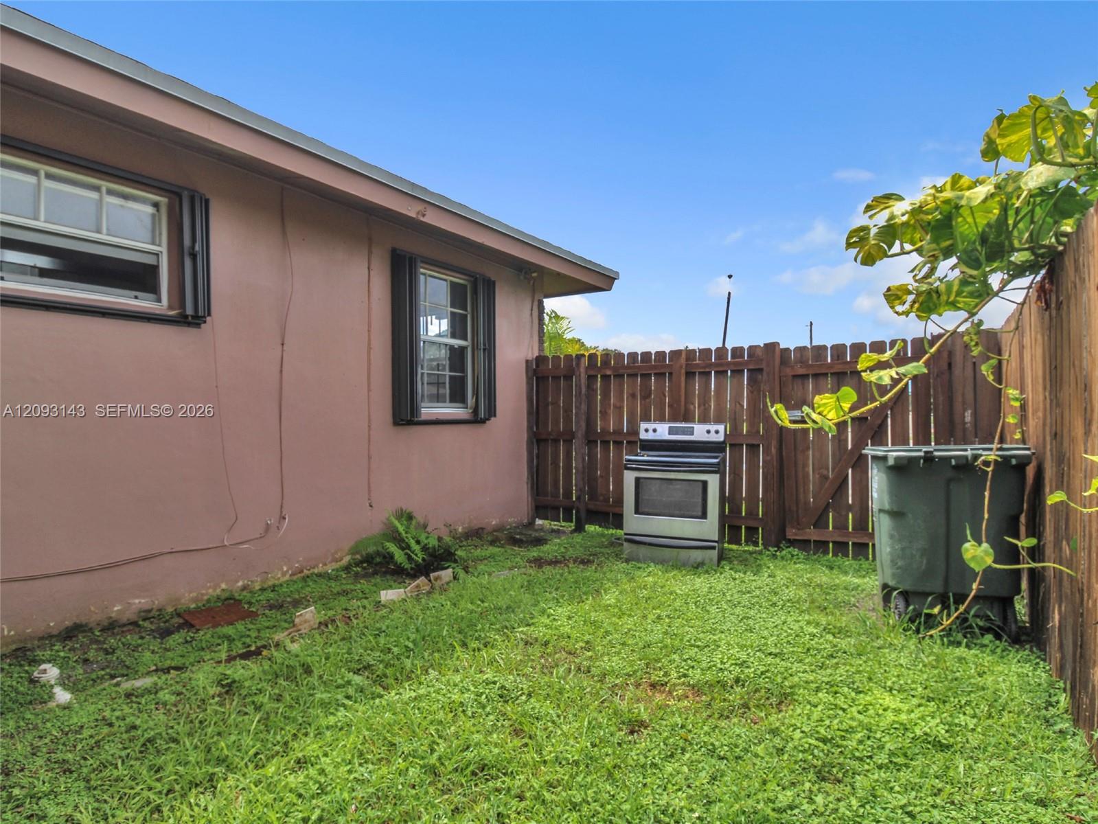   /  1593 sq. ft. $ 2026-09-21 0 foto