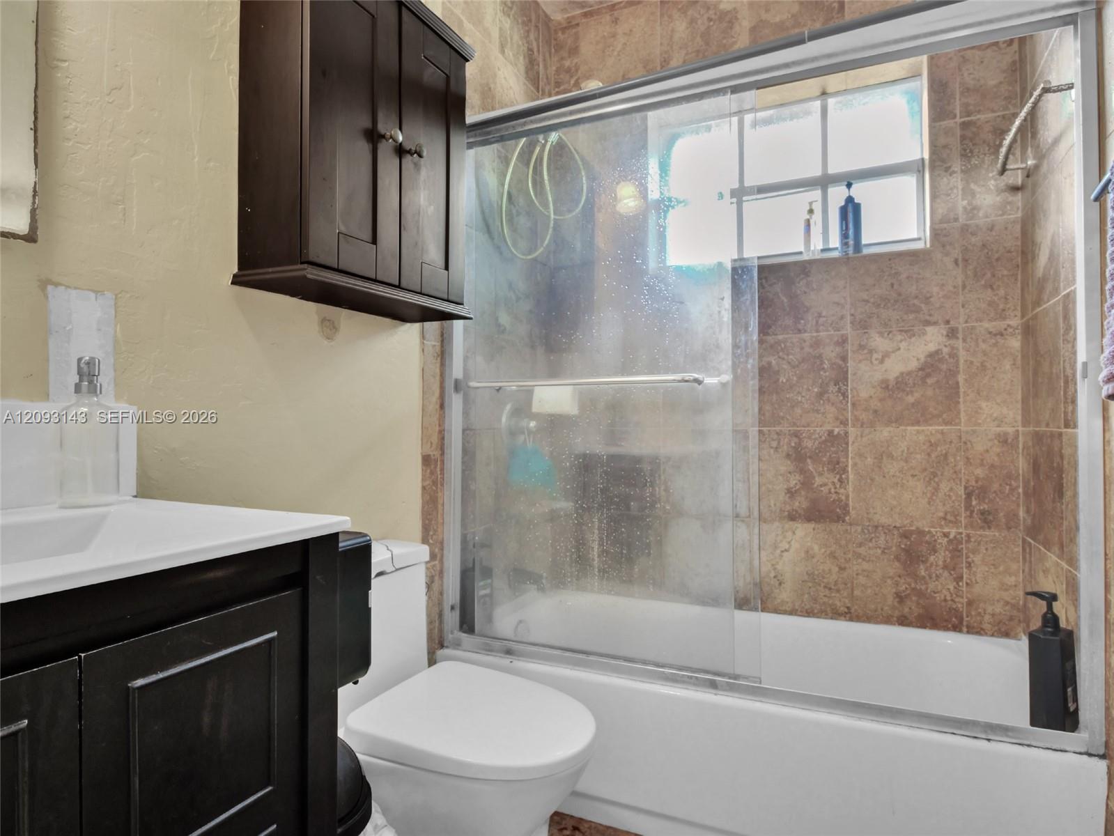   /  1593 sq. ft. $ 2026-09-21 0 foto