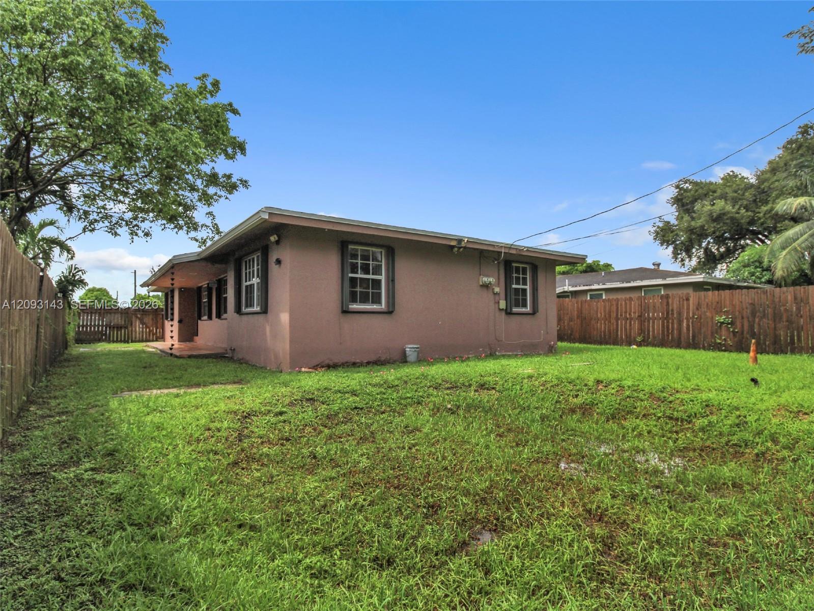   /  1593 sq. ft. $ 2026-09-21 0 foto