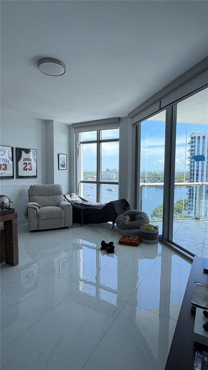 Photo 18 of Biscayne Blvd