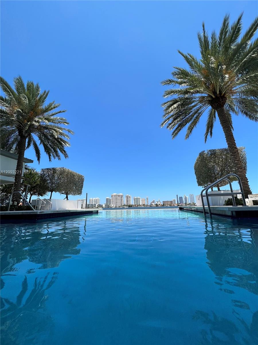 Photo 20 of Biscayne Blvd