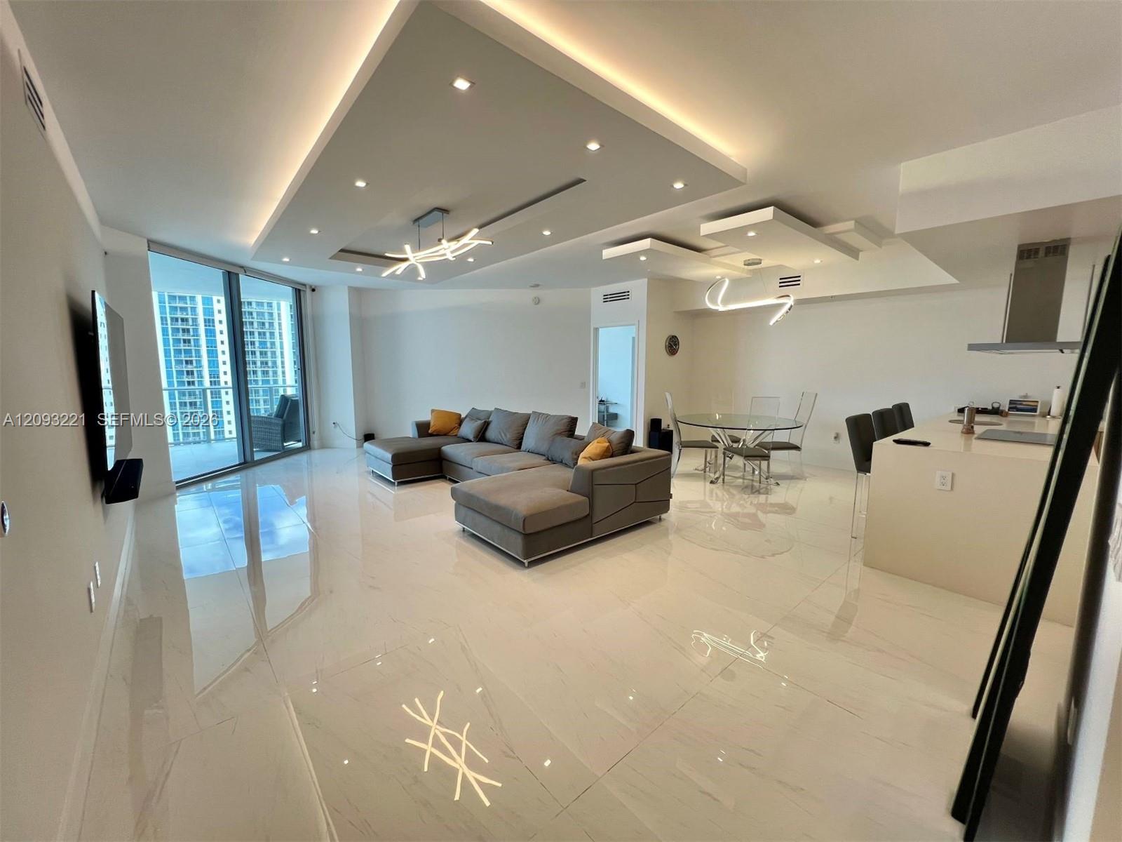 Photo 21 of Biscayne Blvd