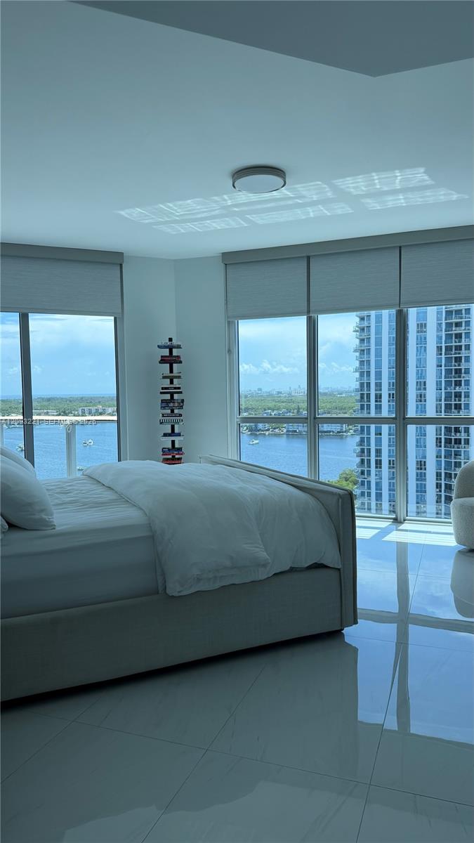 Photo 27 of Biscayne Blvd