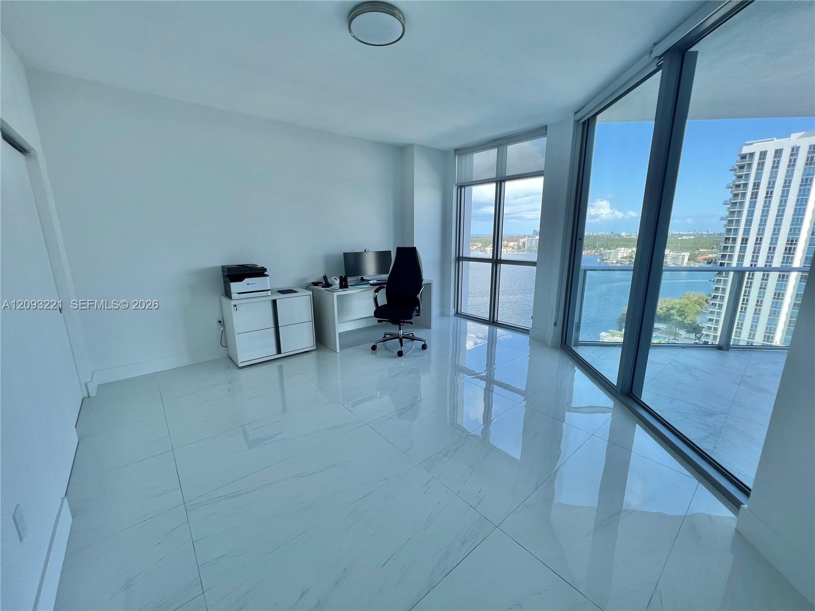 Photo 8 of Biscayne Blvd