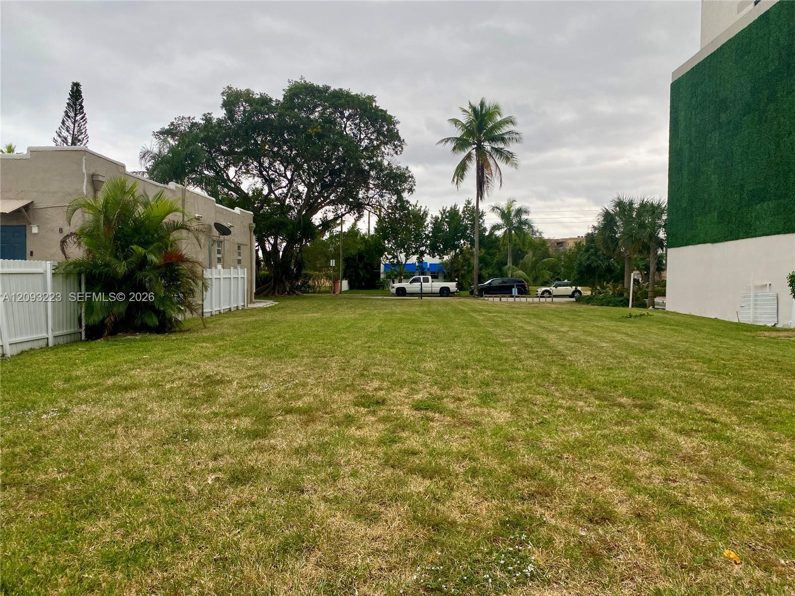   /   sq. ft. $ 2026-09-21 0 foto