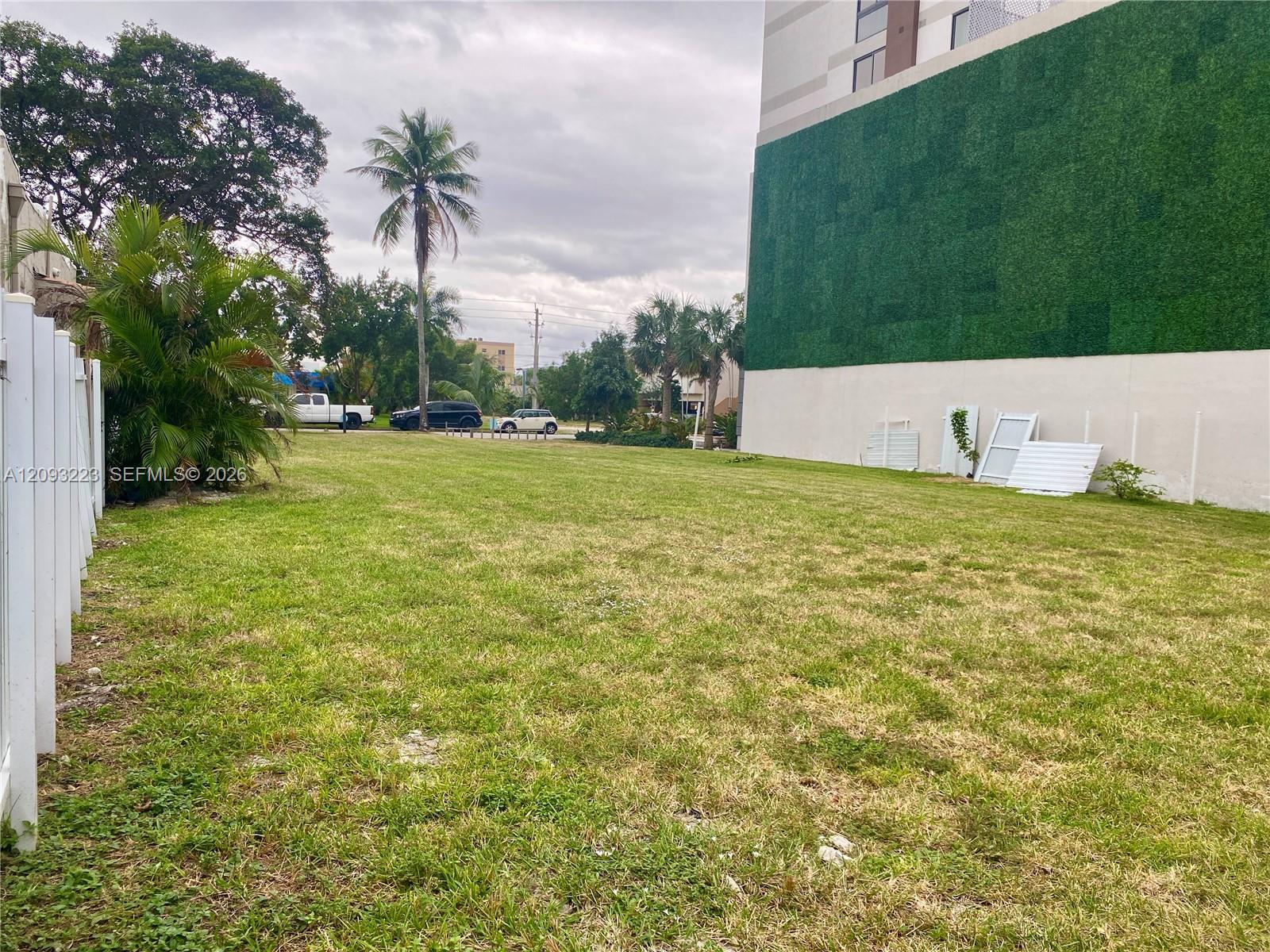   /   sq. ft. $ 2026-09-21 0 foto