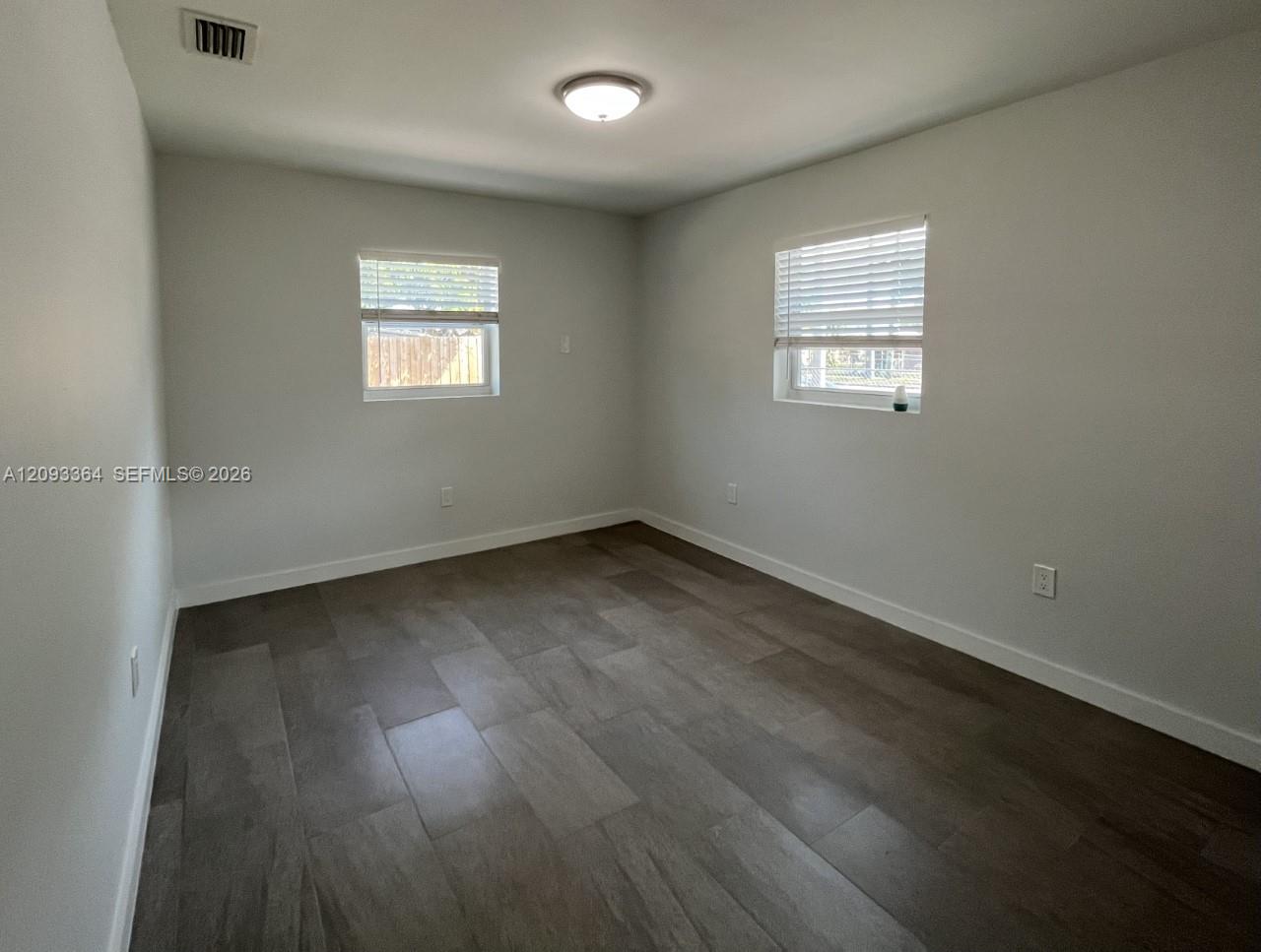 Ver detalles / 1586 sq. ft. $ 2026-09-22 0 foto