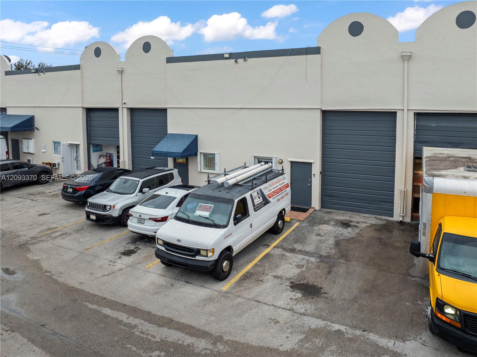 See details 10 / sq. ft. $ 2026-09-22 0 Photo