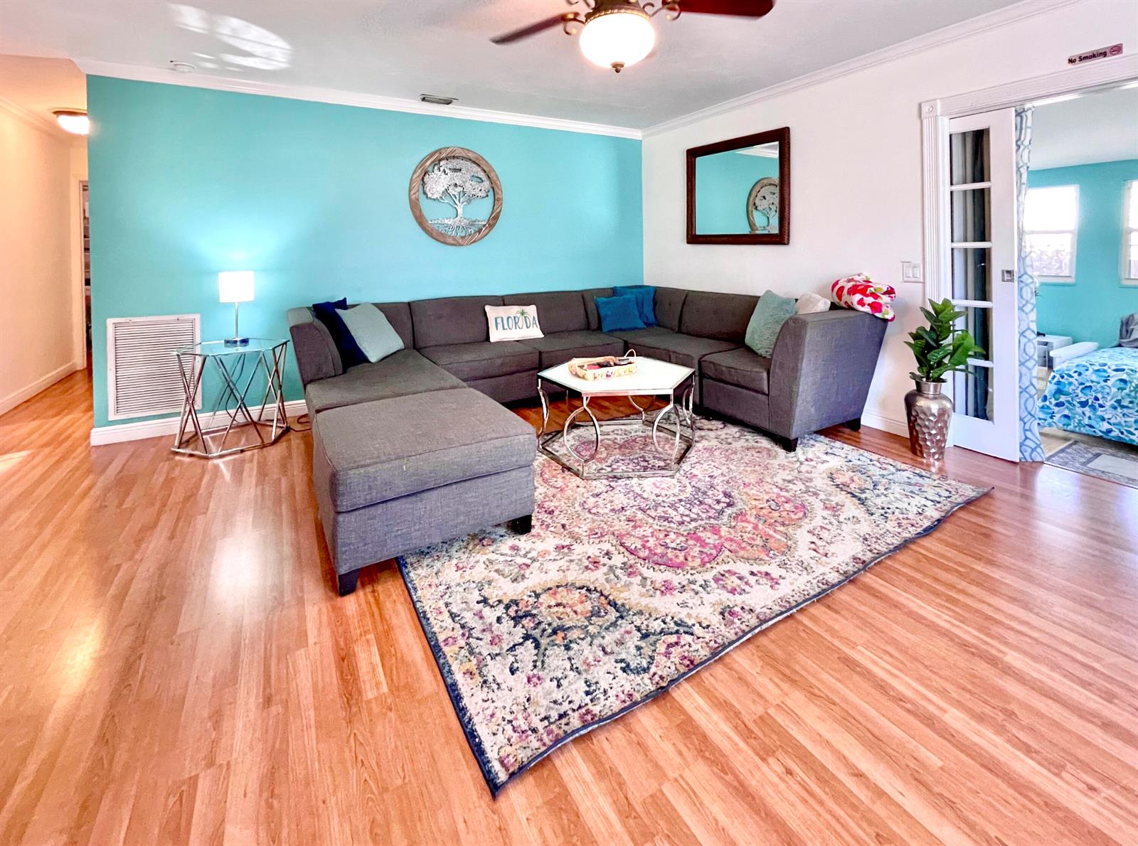 Ver detalles / 0 2128 sq. ft. $ 2026-09-23 0 foto