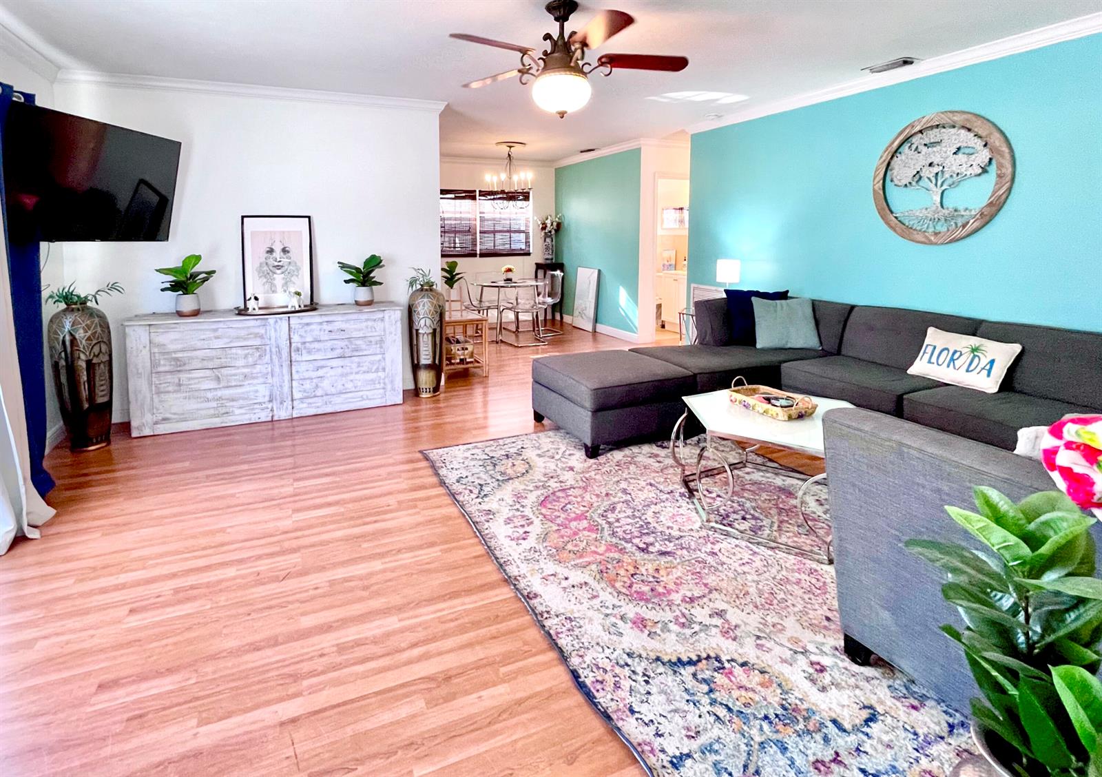Ver detalles / 0 2128 sq. ft. $ 2026-09-23 0 foto