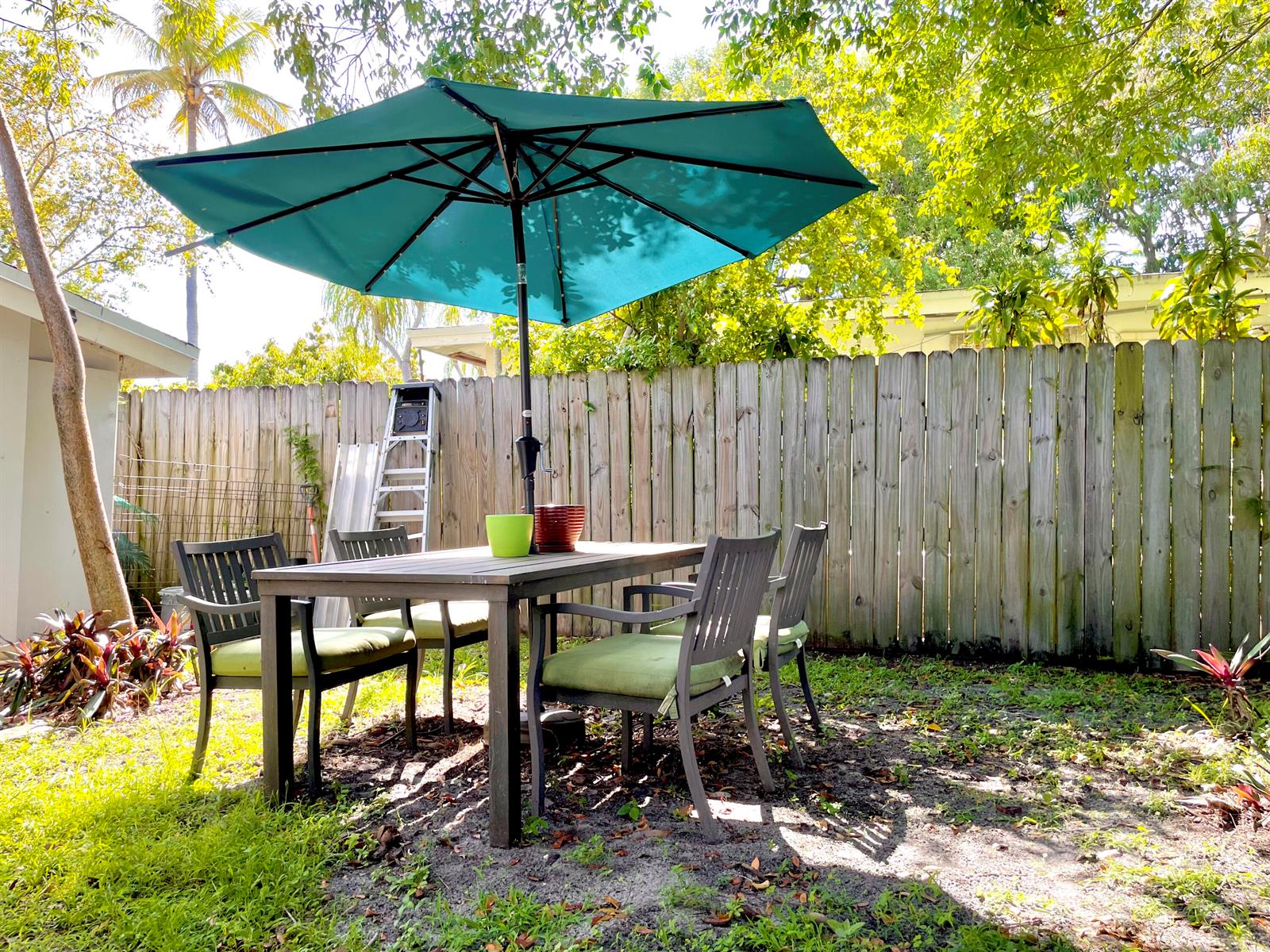 Ver detalles / 0 2128 sq. ft. $ 2026-09-23 0 foto