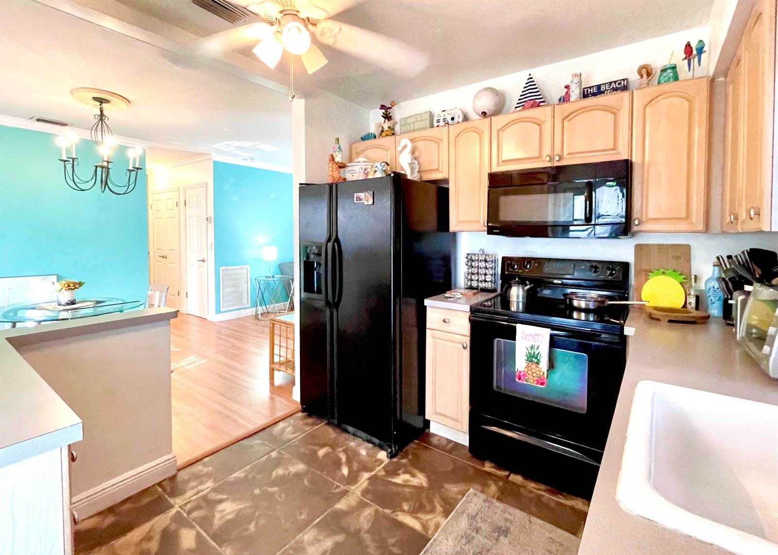 Ver detalles / 0 2128 sq. ft. $ 2026-09-23 0 foto