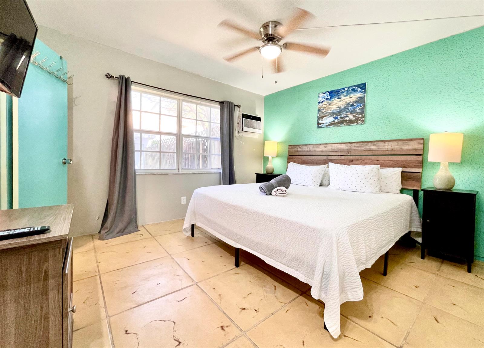 Ver detalles / 0 2128 sq. ft. $ 2026-09-23 0 foto