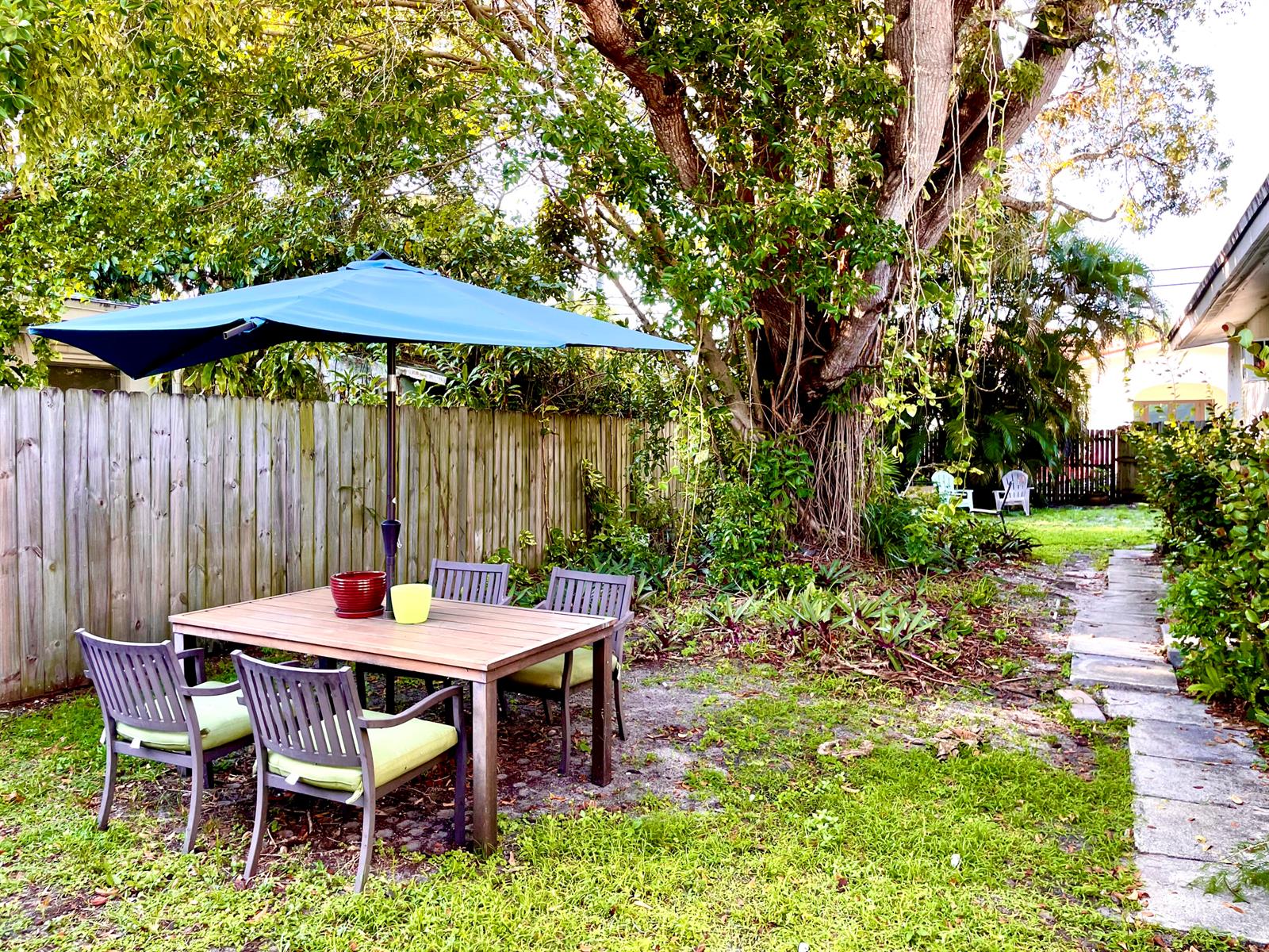 Ver detalles / 0 2128 sq. ft. $ 2026-09-23 0 foto