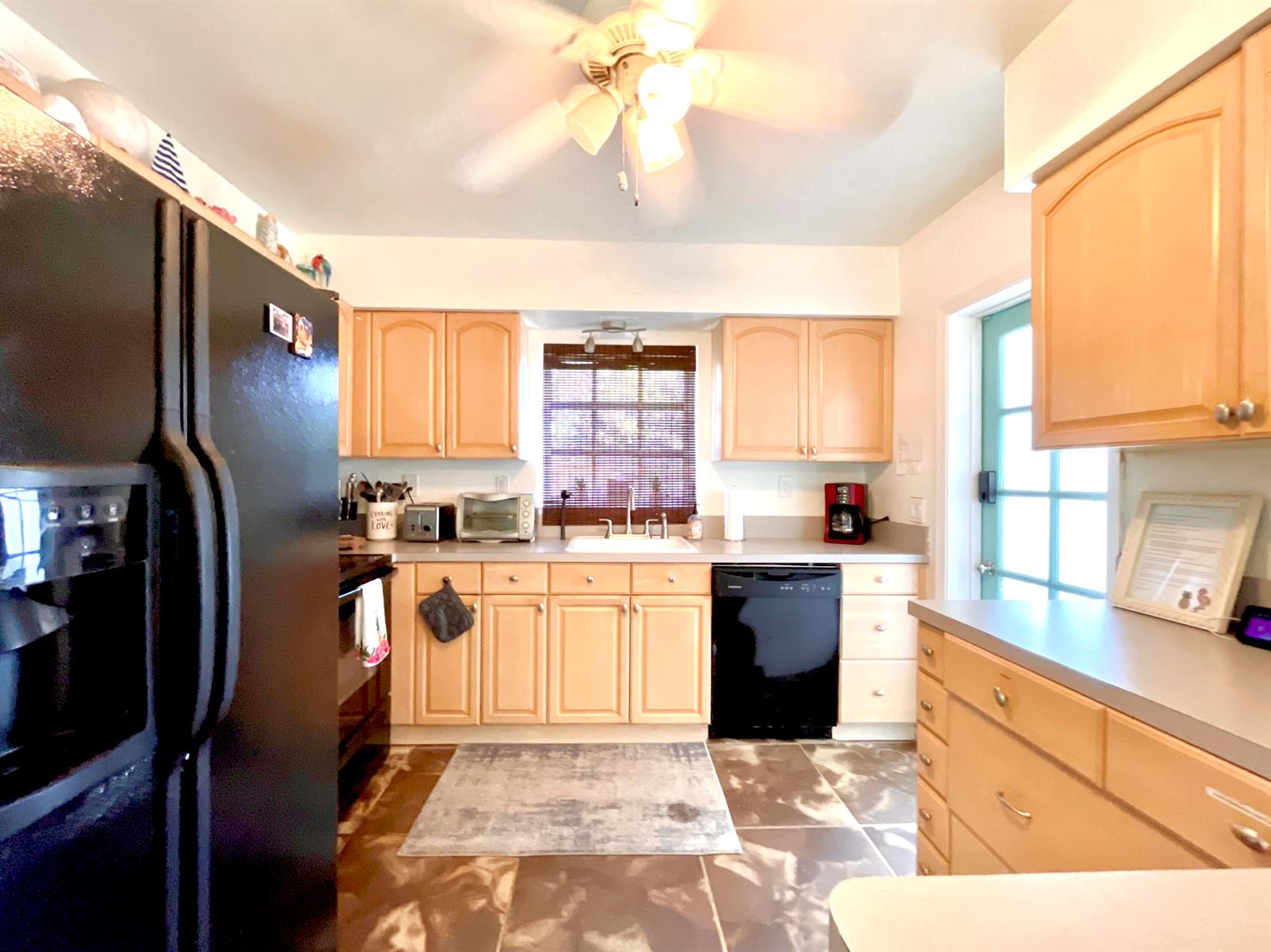 Ver detalles / 0 2128 sq. ft. $ 2026-09-23 0 foto