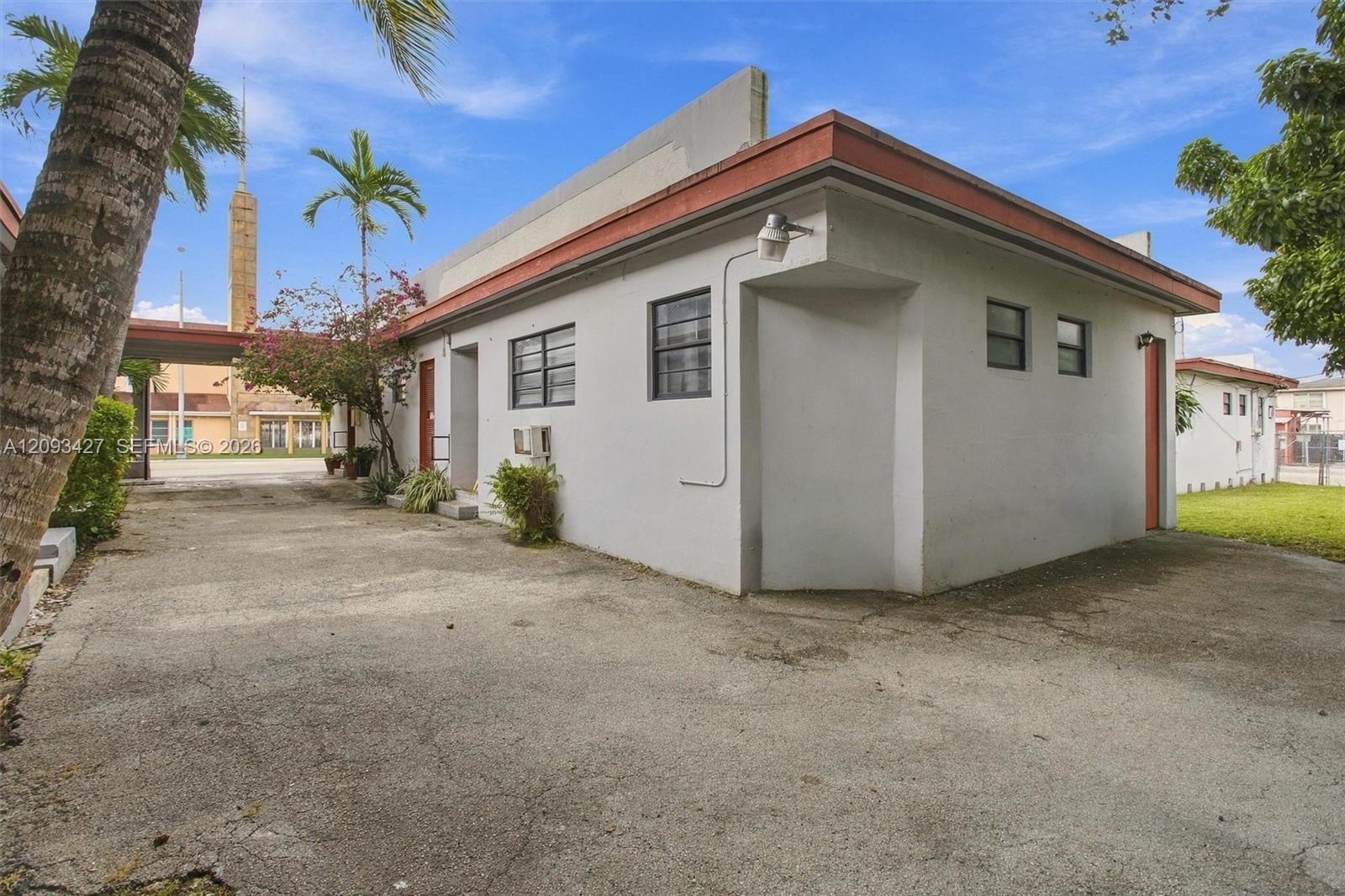   /   sq. ft. $ 2026-09-22 0 Photo