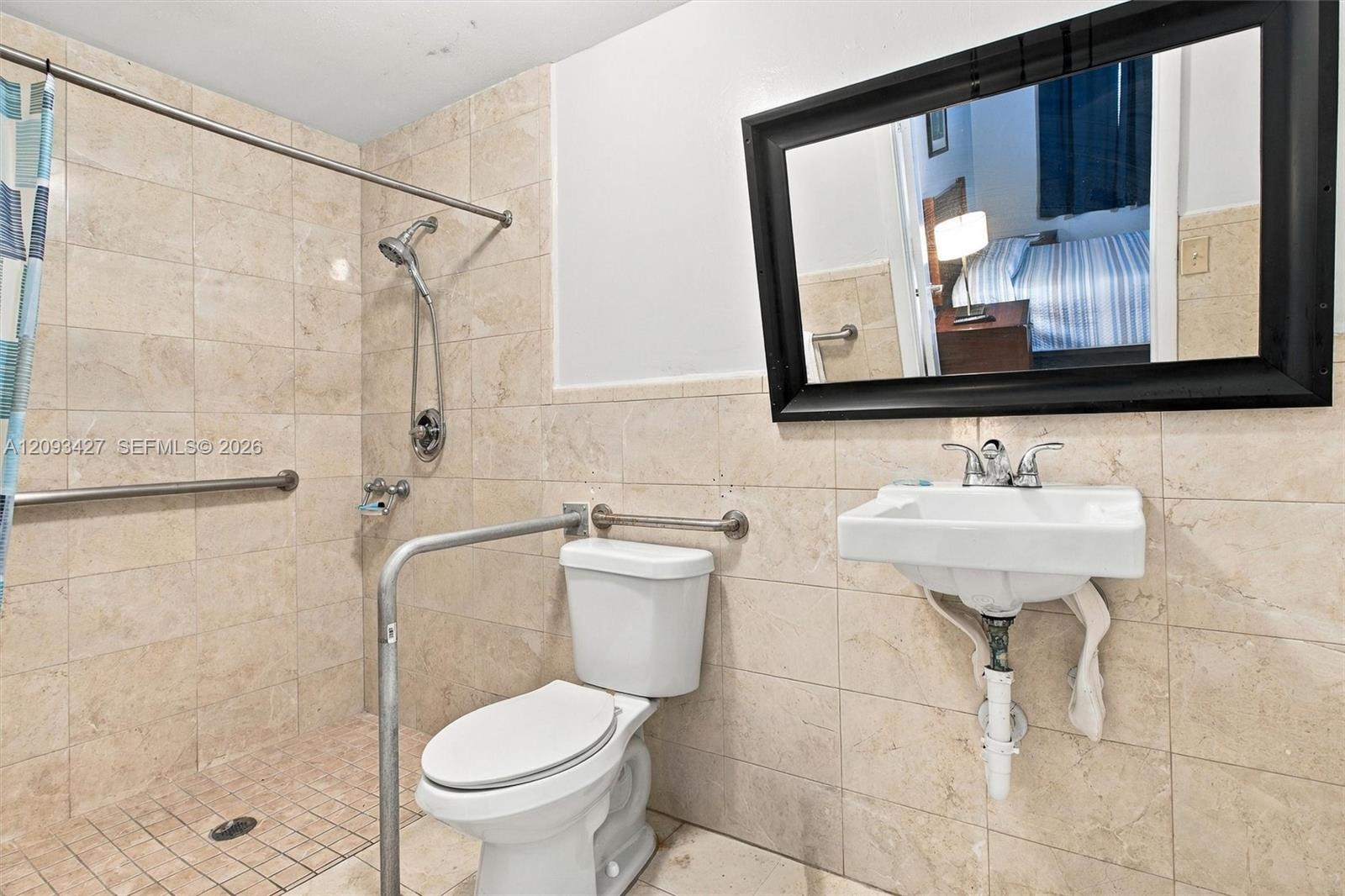   /   sq. ft. $ 2026-09-22 0 Photo