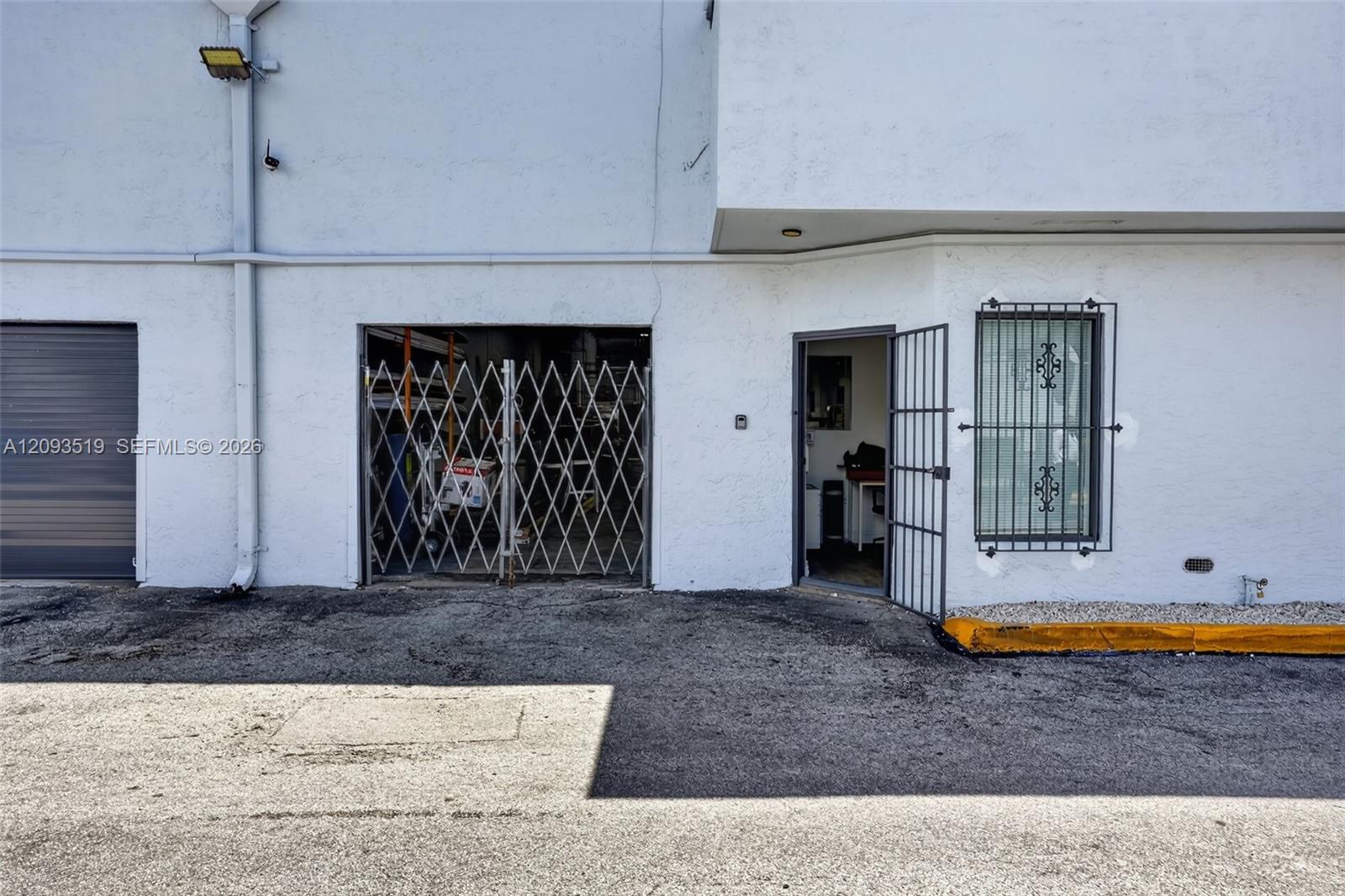   /   sq. ft. $ 2026-09-22 0 foto