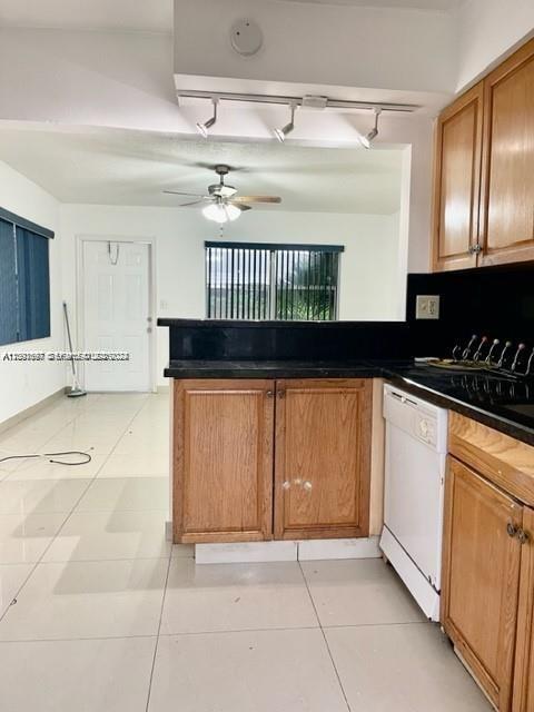   /  1642 sq. ft. $ 2026-09-22 0 foto
