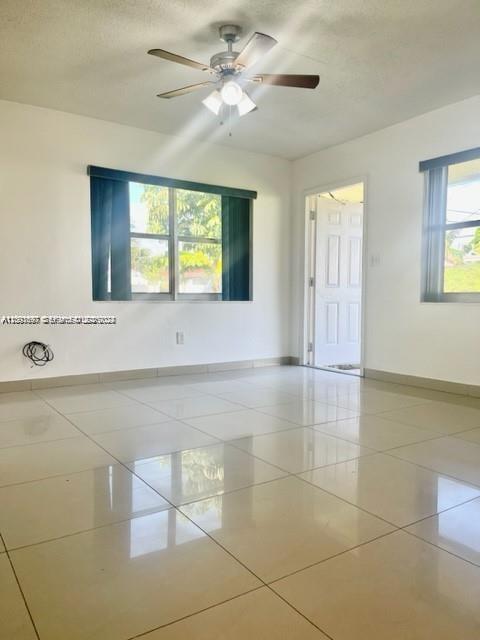   /  1642 sq. ft. $ 2026-09-22 0 foto