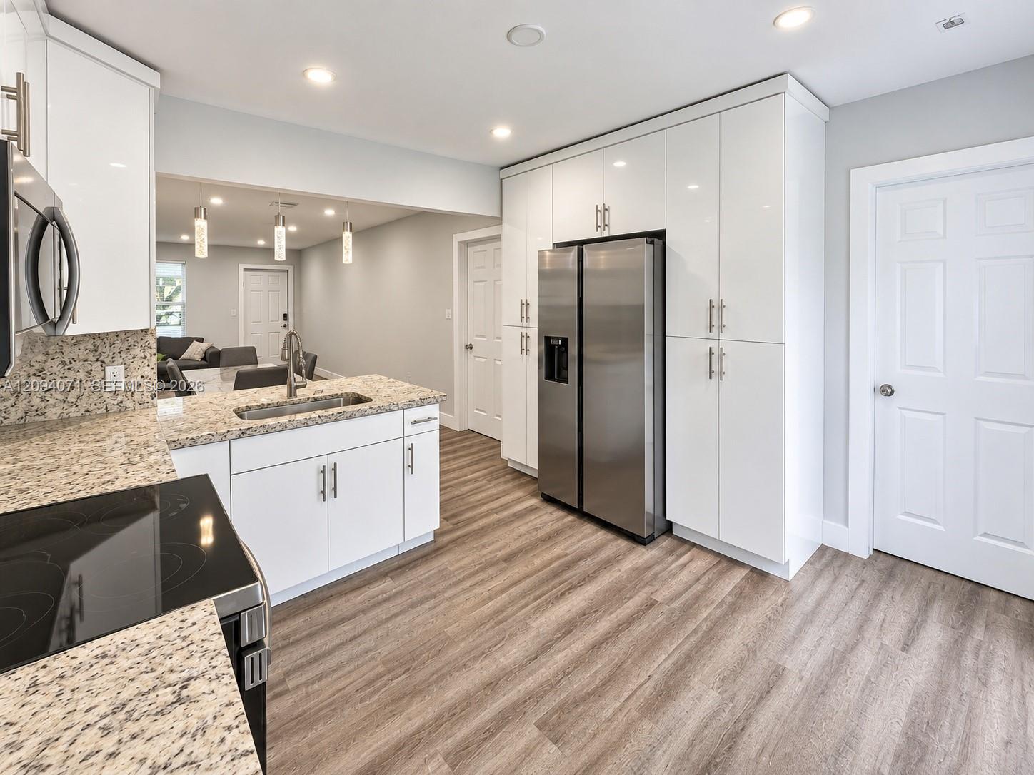 6831 4 / 2 1480 sq. ft. $ 2026-09-23 0 Photo