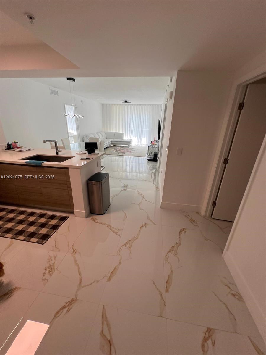 4-1504 2 / 3 1541 sq. ft. $ 2026-09-23 0 Photo