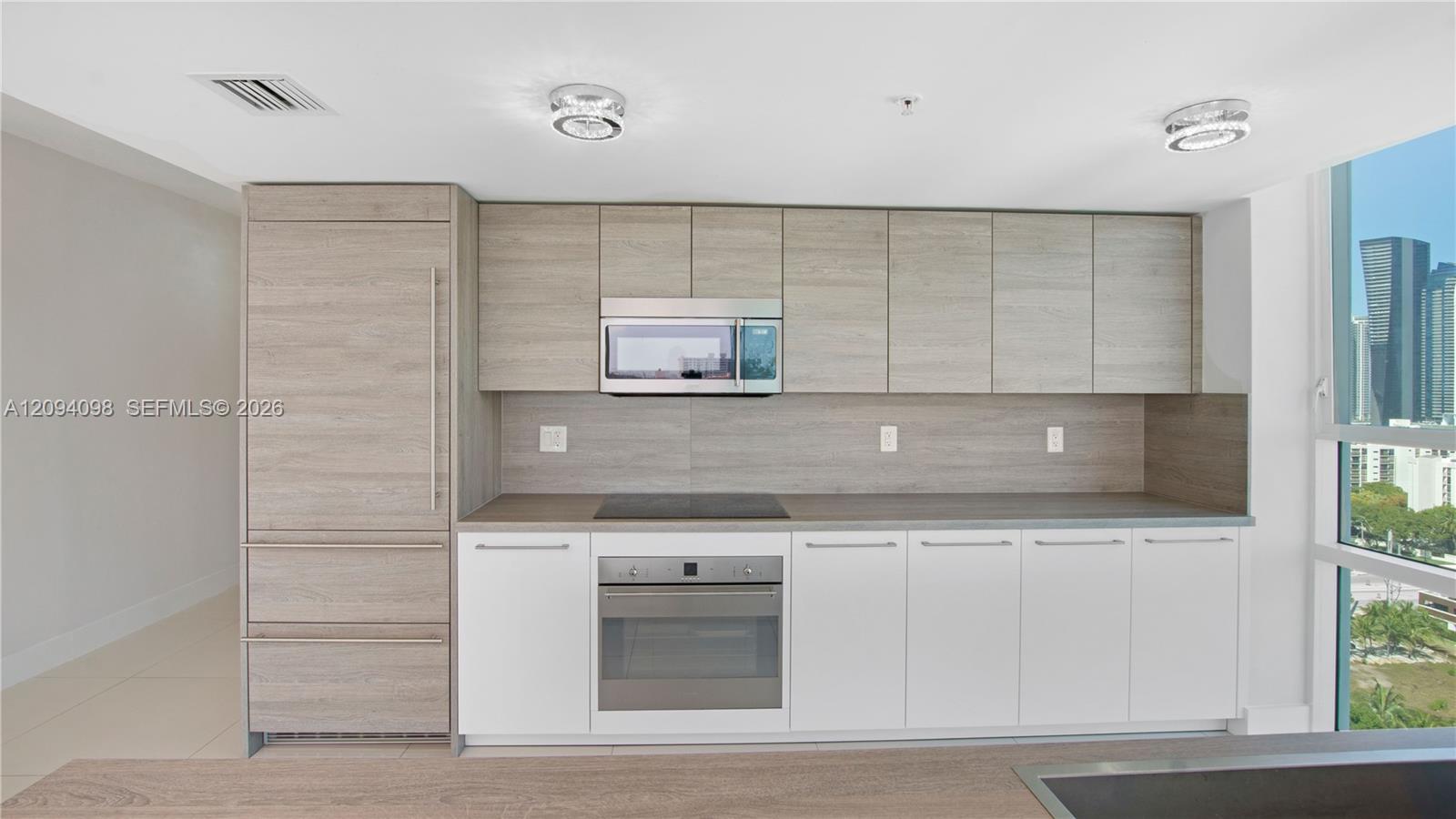 Photo 29 of Sunny Isles Blvd