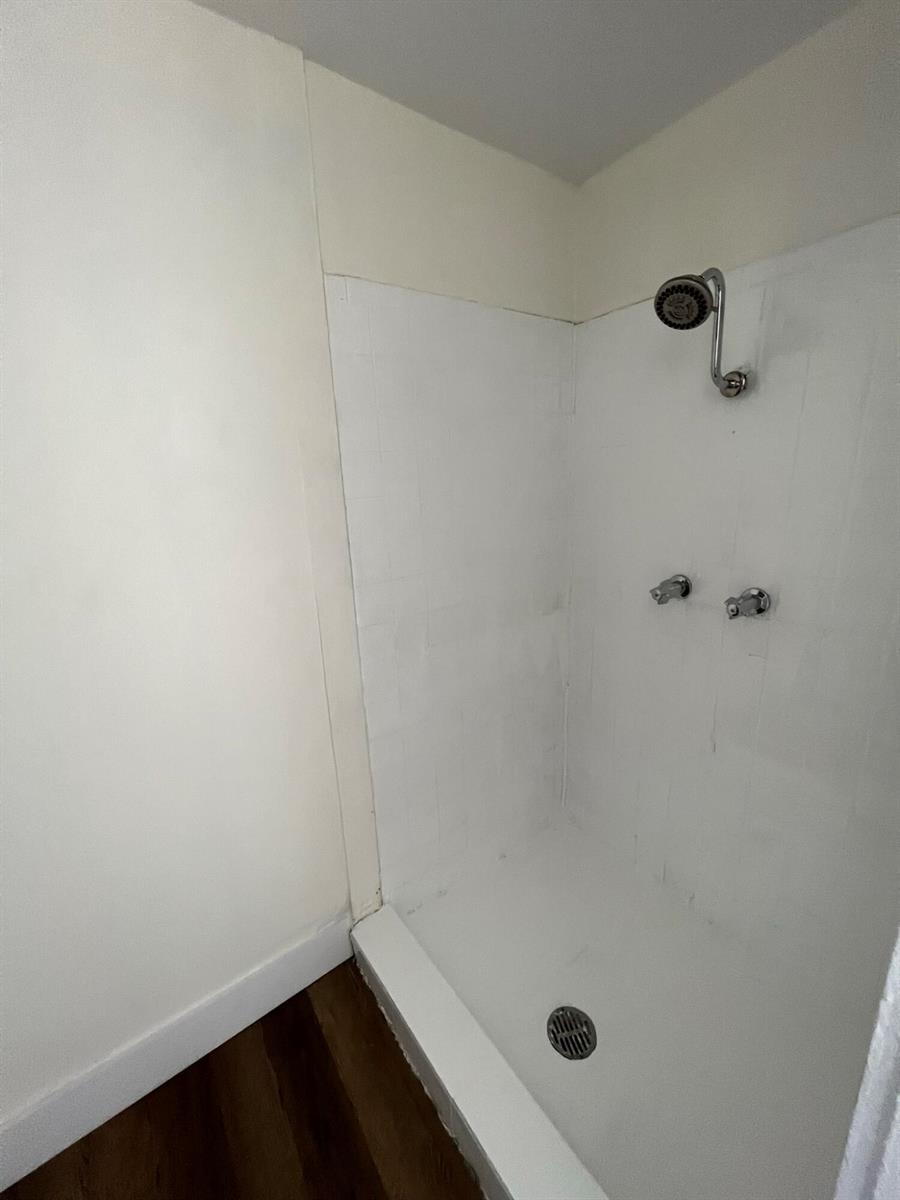 Ver detalles / 0 2216 sq. ft. $ 2026-09-24 0 foto