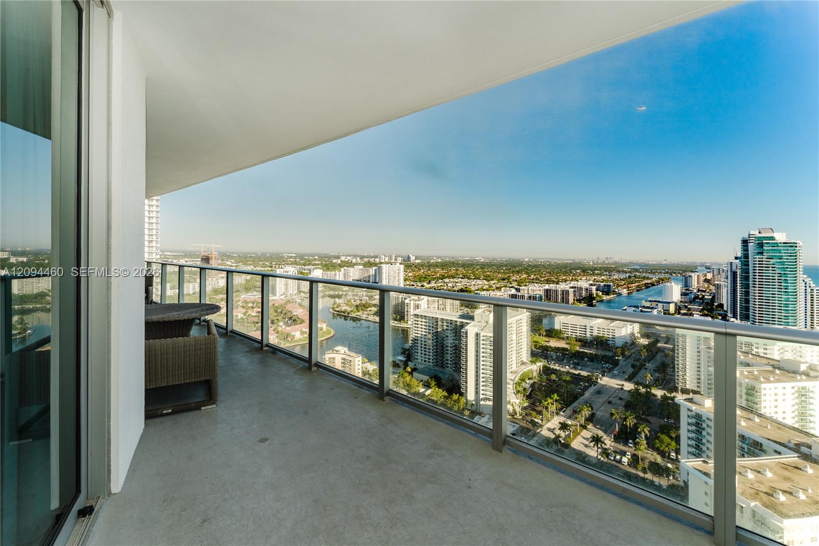 3008 2 / 2 1275 sq. ft. $ 2026-09-23 0 foto