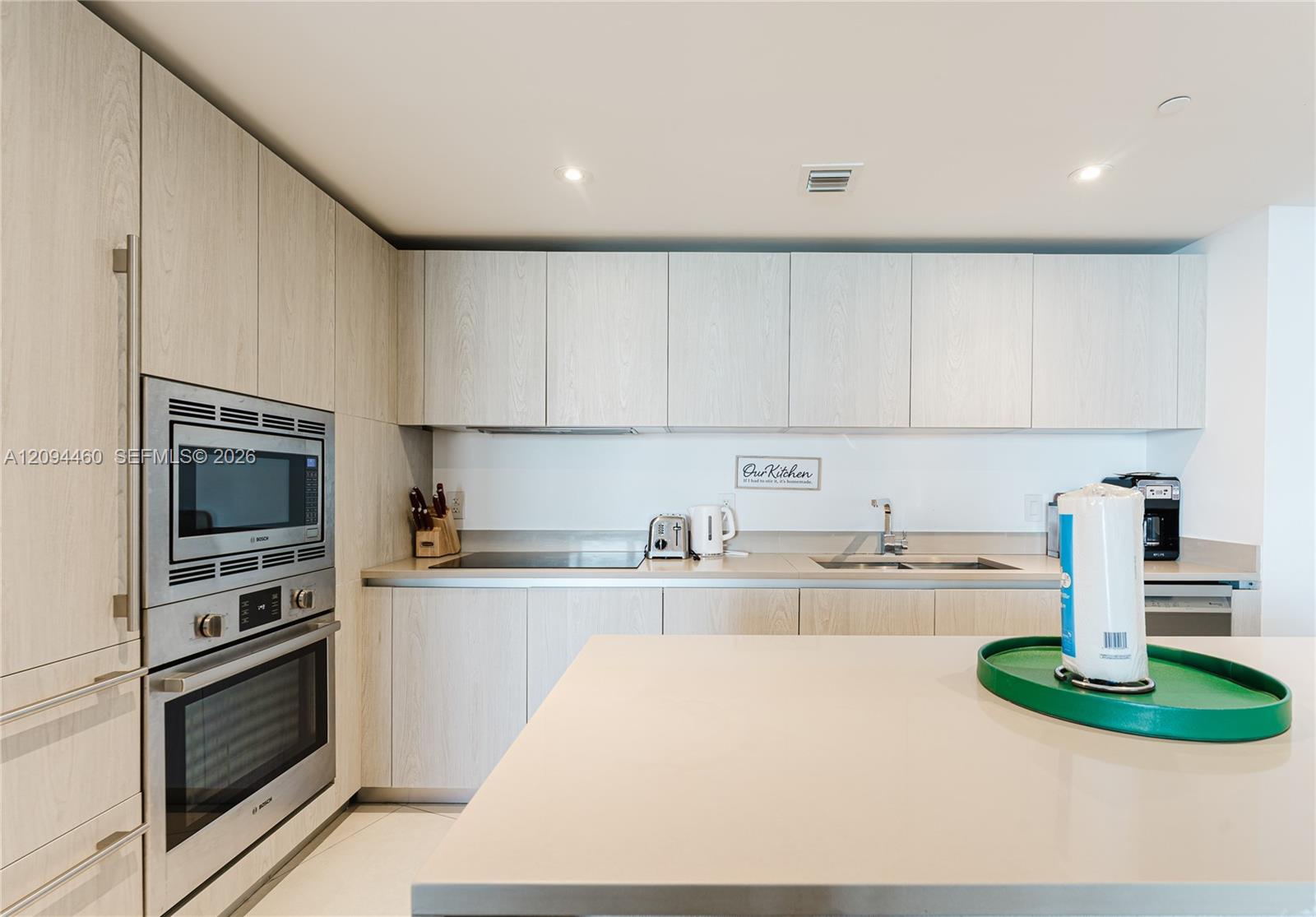 3008 2 / 2 1275 sq. ft. $ 2026-09-23 0 foto