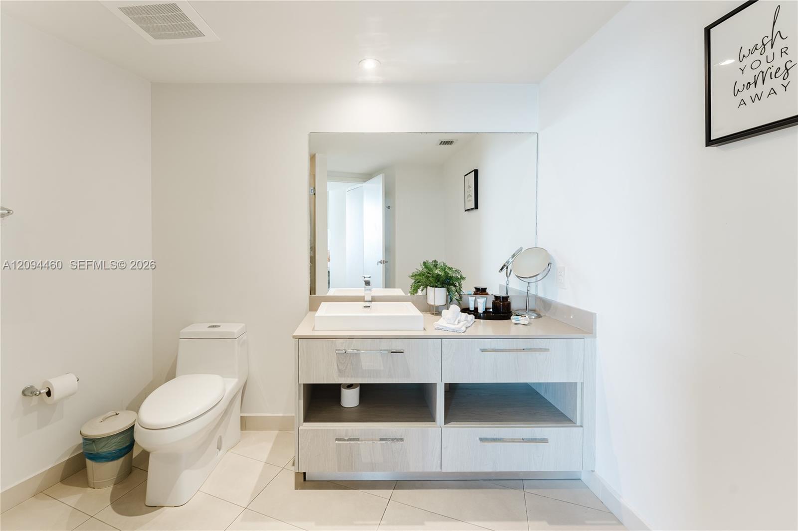 3008 2 / 2 1275 sq. ft. $ 2026-09-23 0 foto