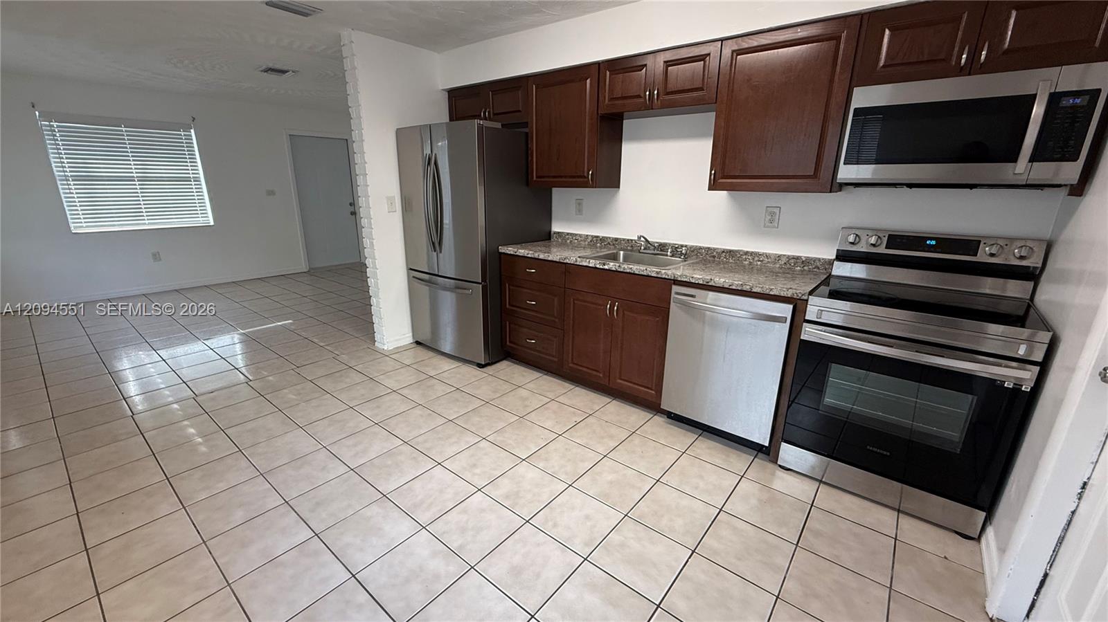 Ver detalles / 1699 sq. ft. $ 2026-09-23 0 foto