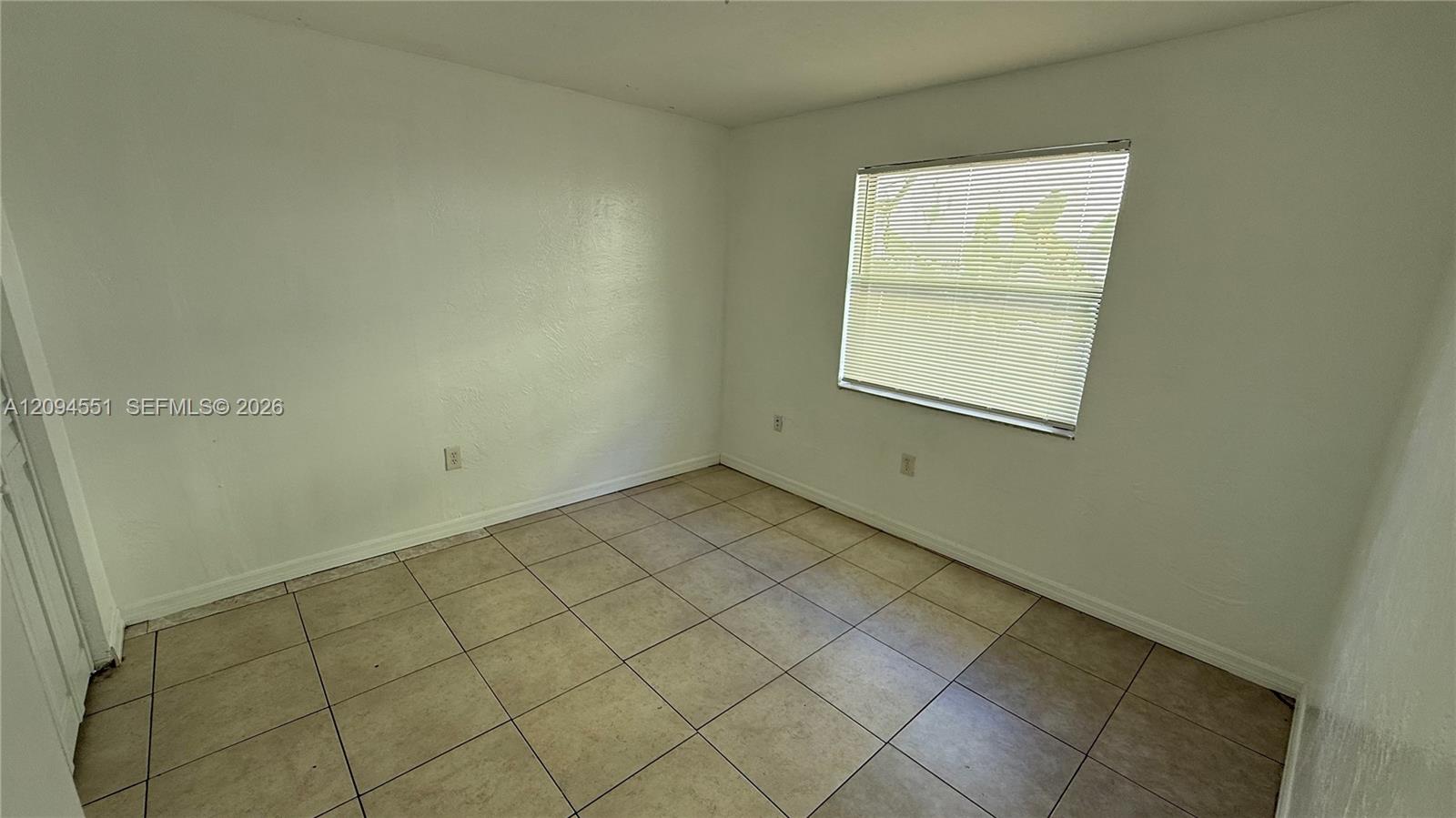 Ver detalles / 1699 sq. ft. $ 2026-09-23 0 foto