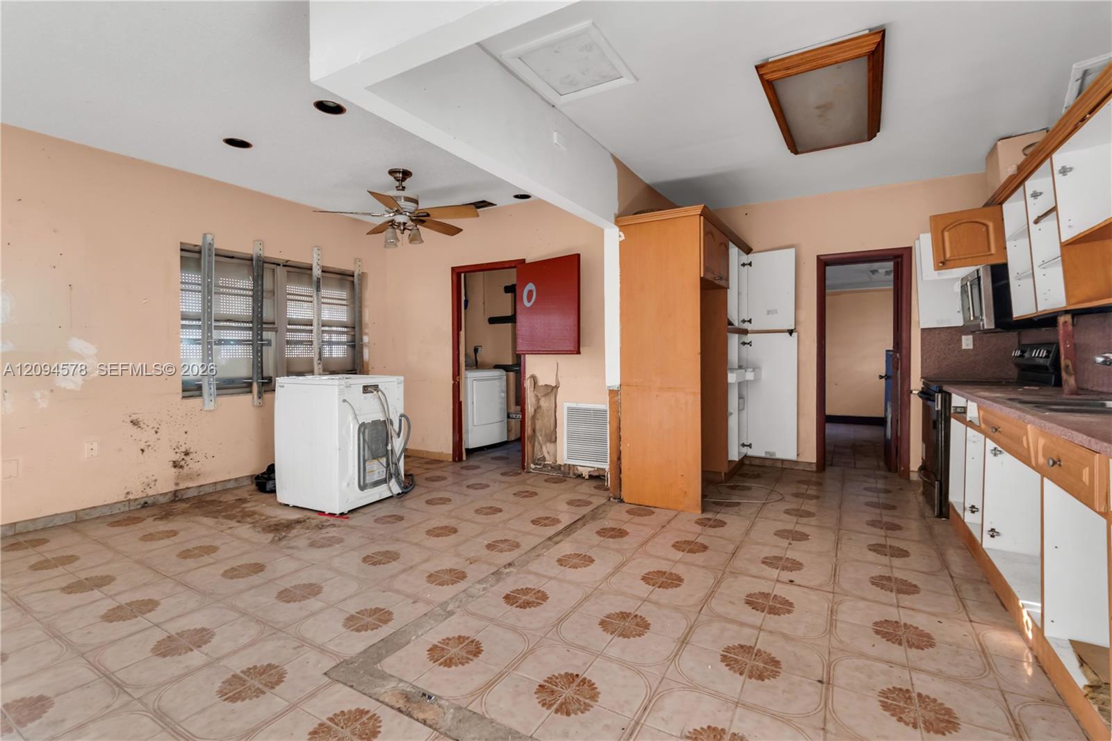 4730 4 / 2 2609 sq. ft. $ 2026-09-23 0 foto