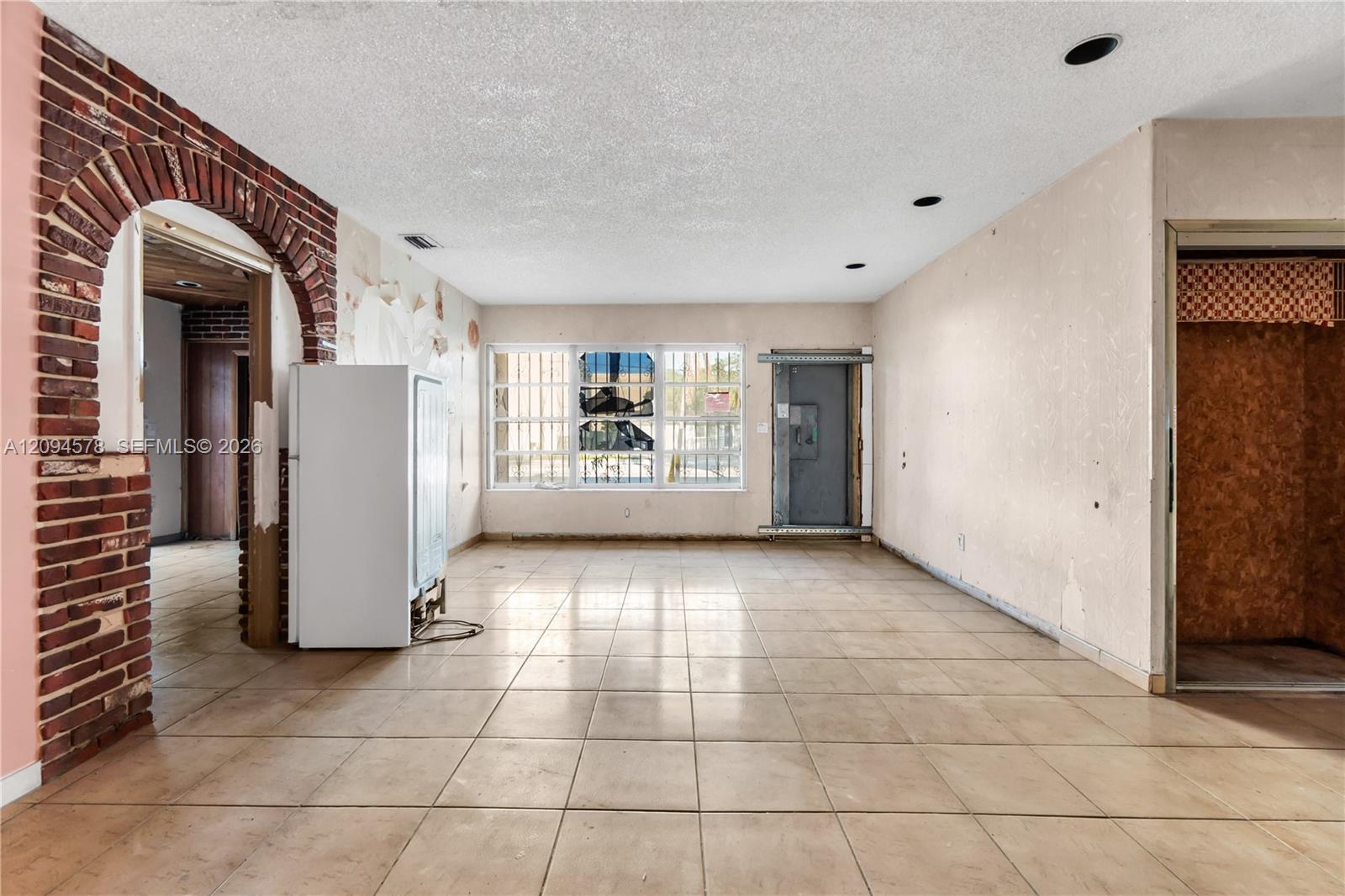 4730 4 / 2 2609 sq. ft. $ 2026-09-23 0 foto